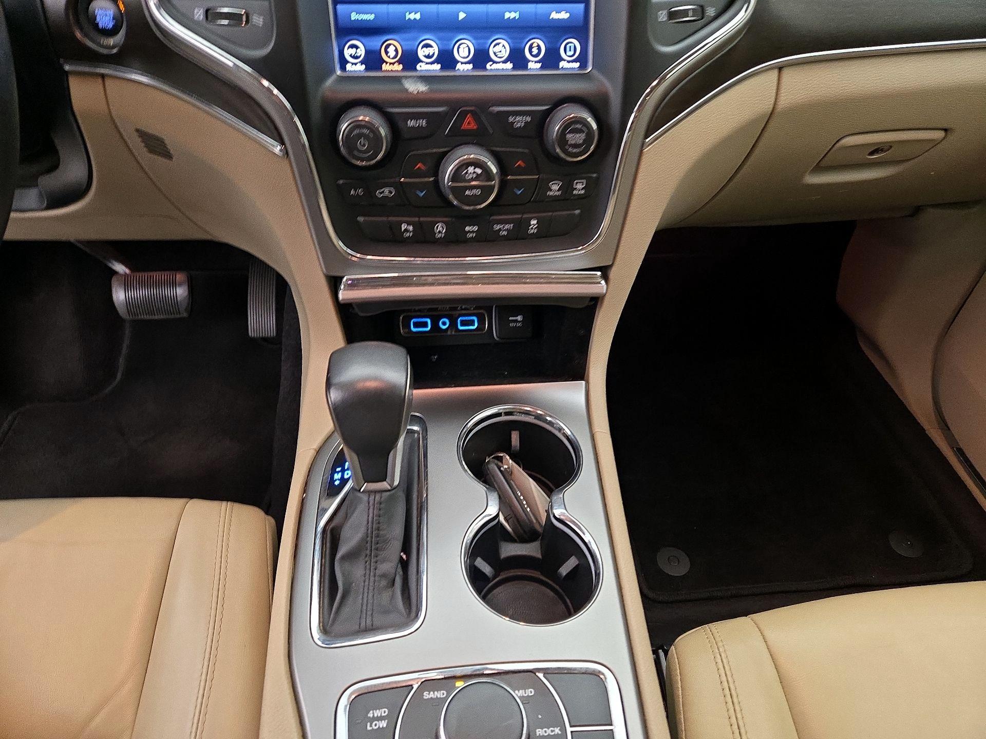 Thumbnail: 2018 Jeep Grand Cherokee - 18