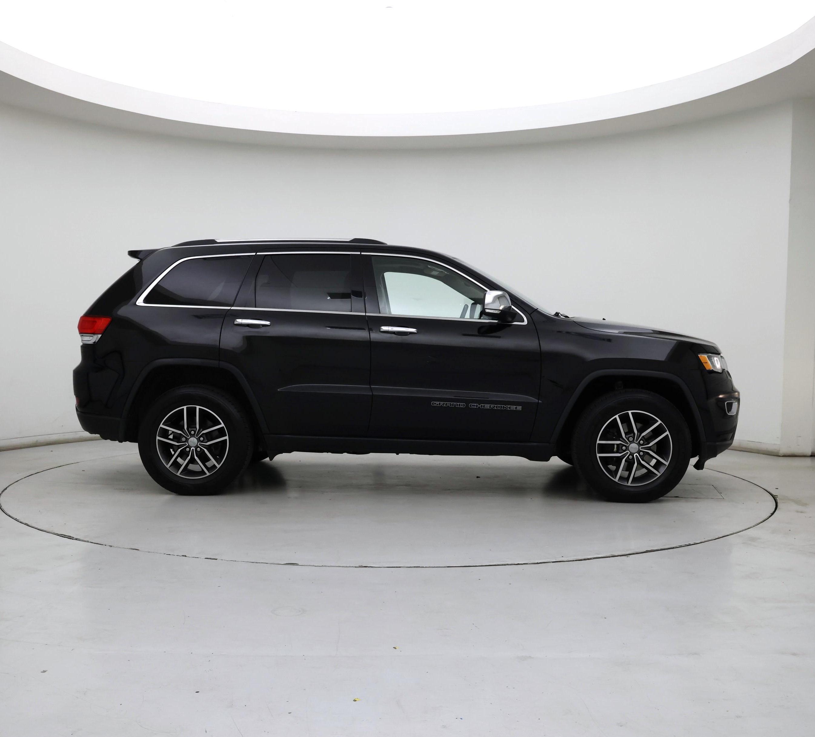 Thumbnail: 2018 Jeep Grand Cherokee - 7