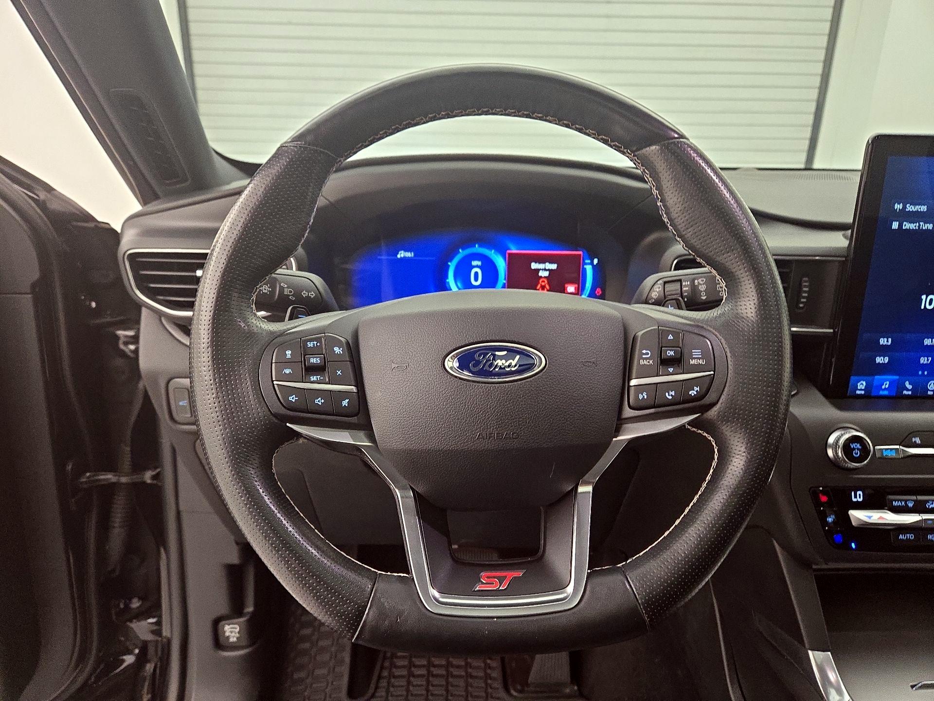 Thumbnail: 2020 Ford Explorer - 10