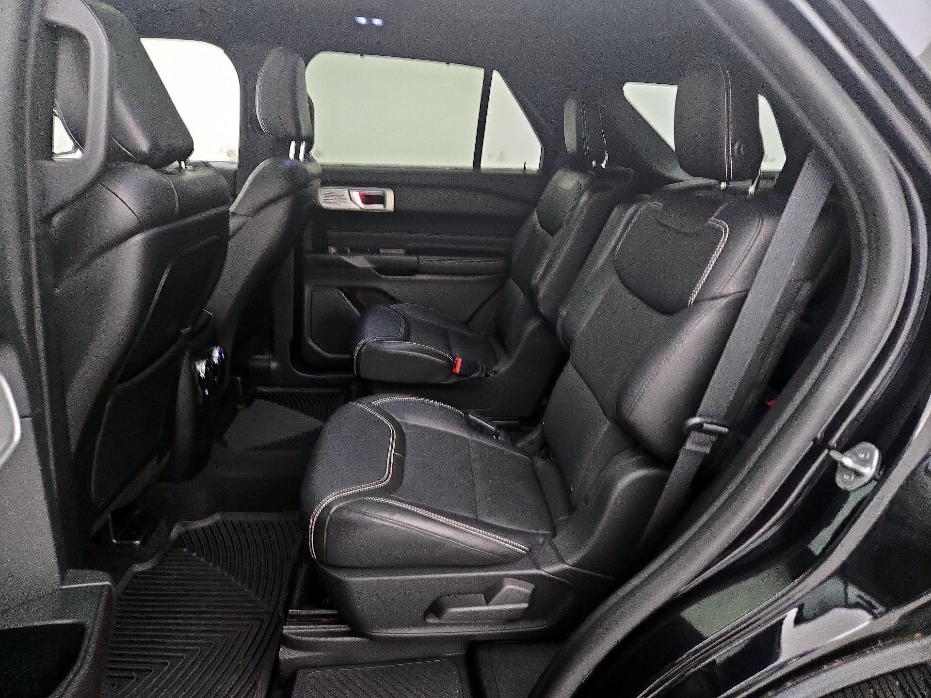 Thumbnail: 2020 Ford Explorer - 20