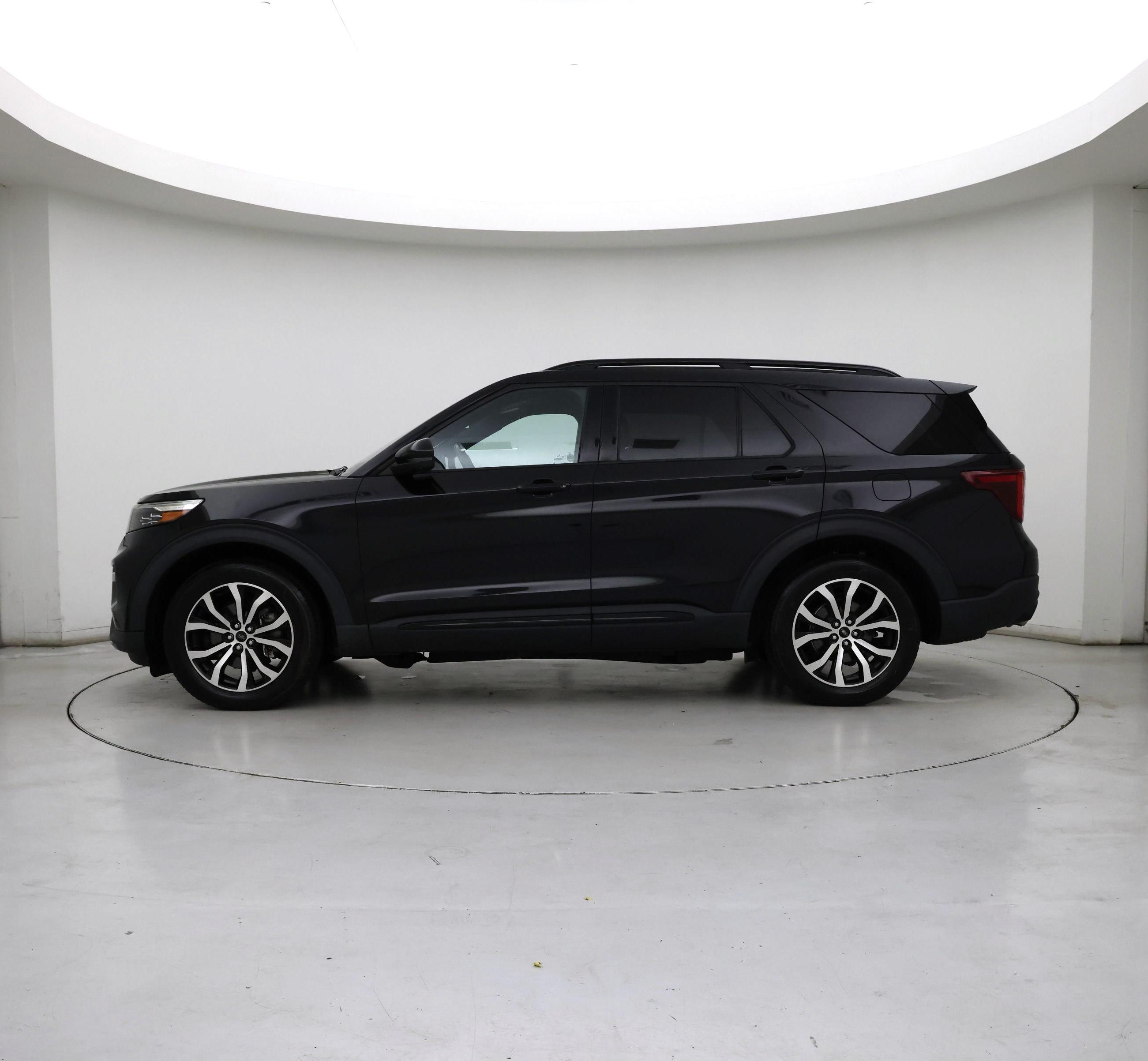 Thumbnail: 2020 Ford Explorer - 3