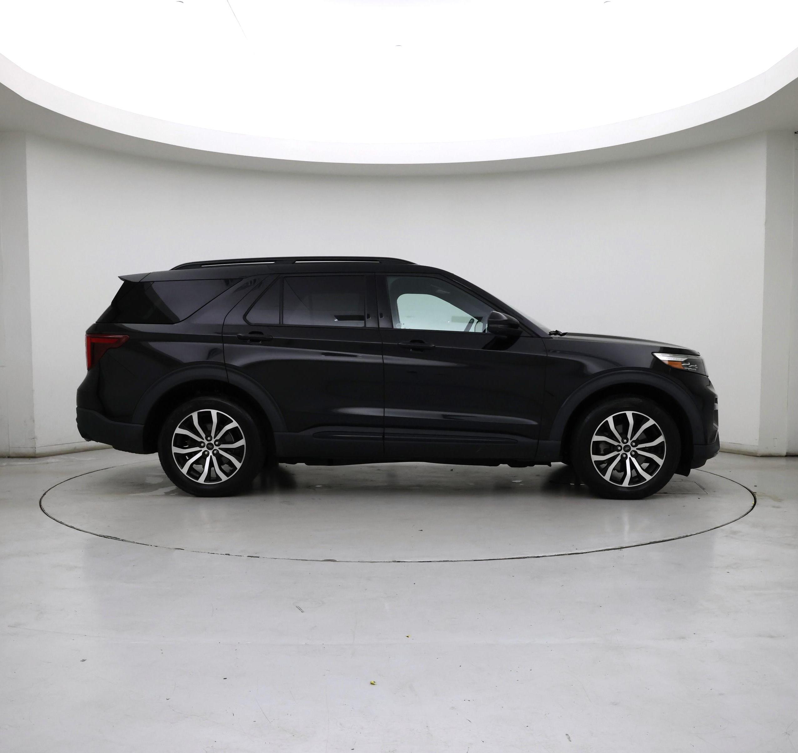 Thumbnail: 2020 Ford Explorer - 7