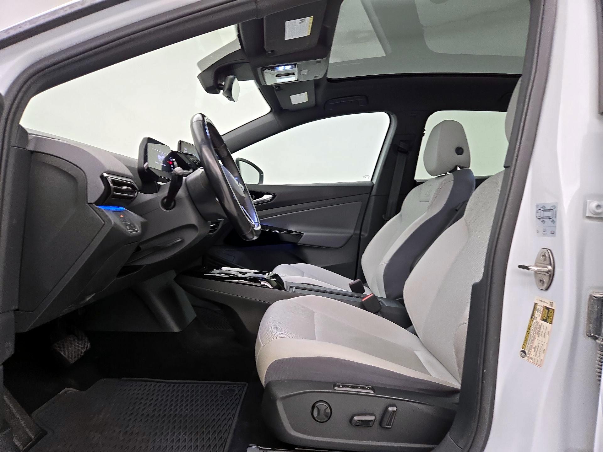 Thumbnail: 2021 Volkswagen ID.4 - 11