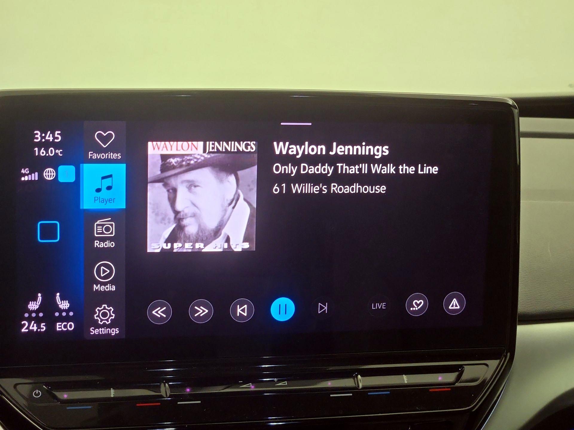 Thumbnail: 2021 Volkswagen ID.4 - 16