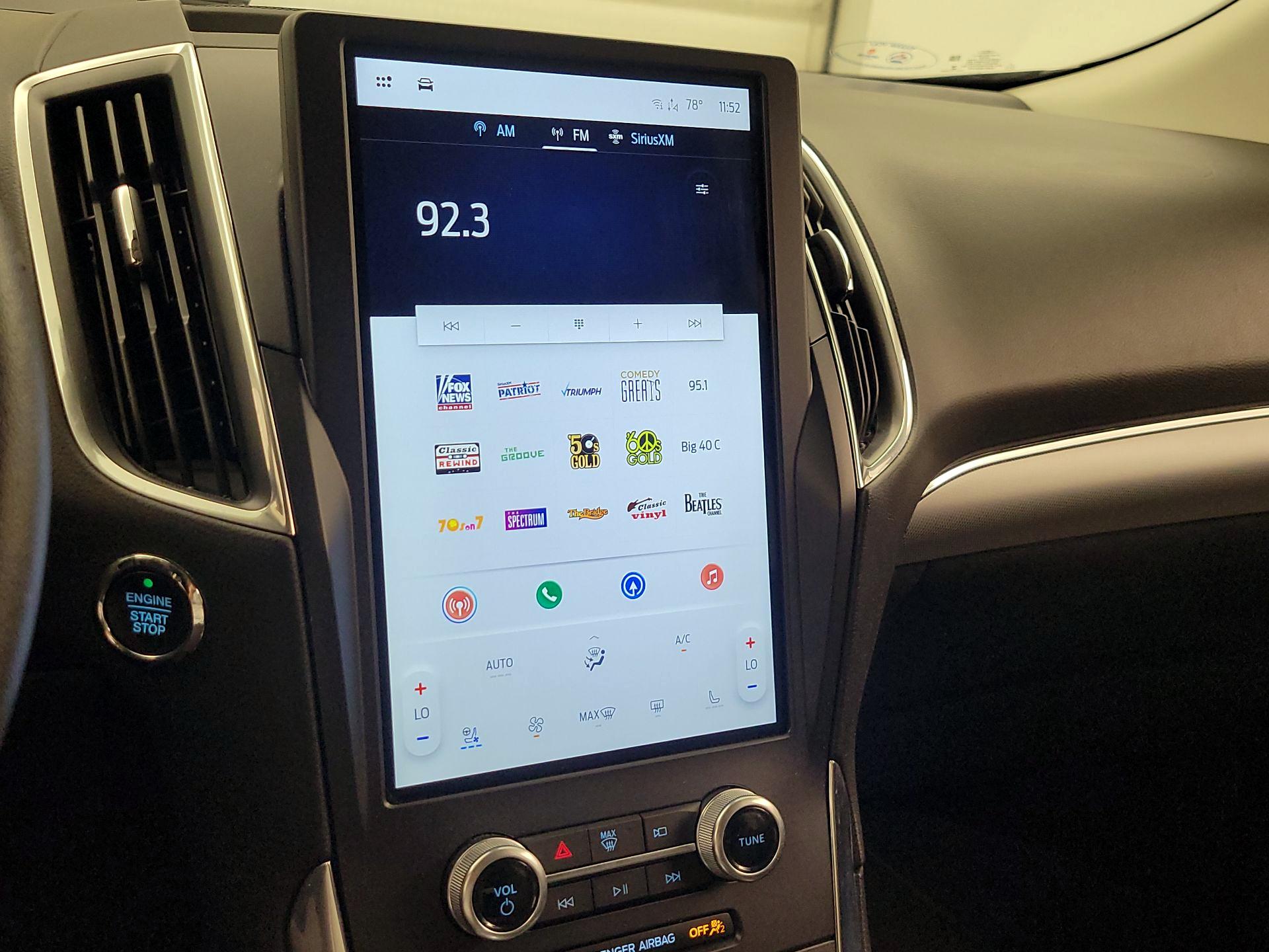 Thumbnail: 2022 Ford Edge - 16
