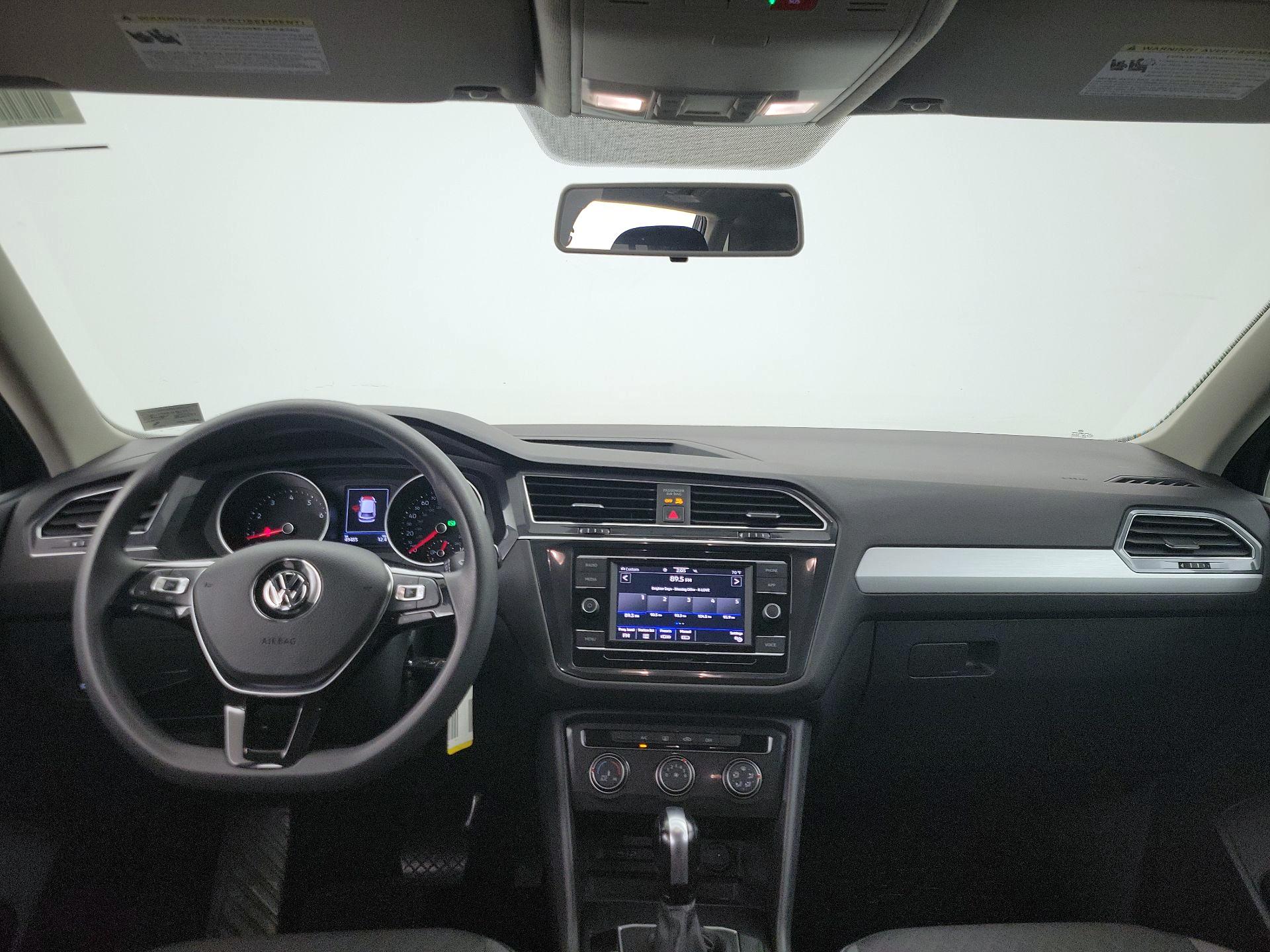 Thumbnail: 2021 Volkswagen Tiguan - 9