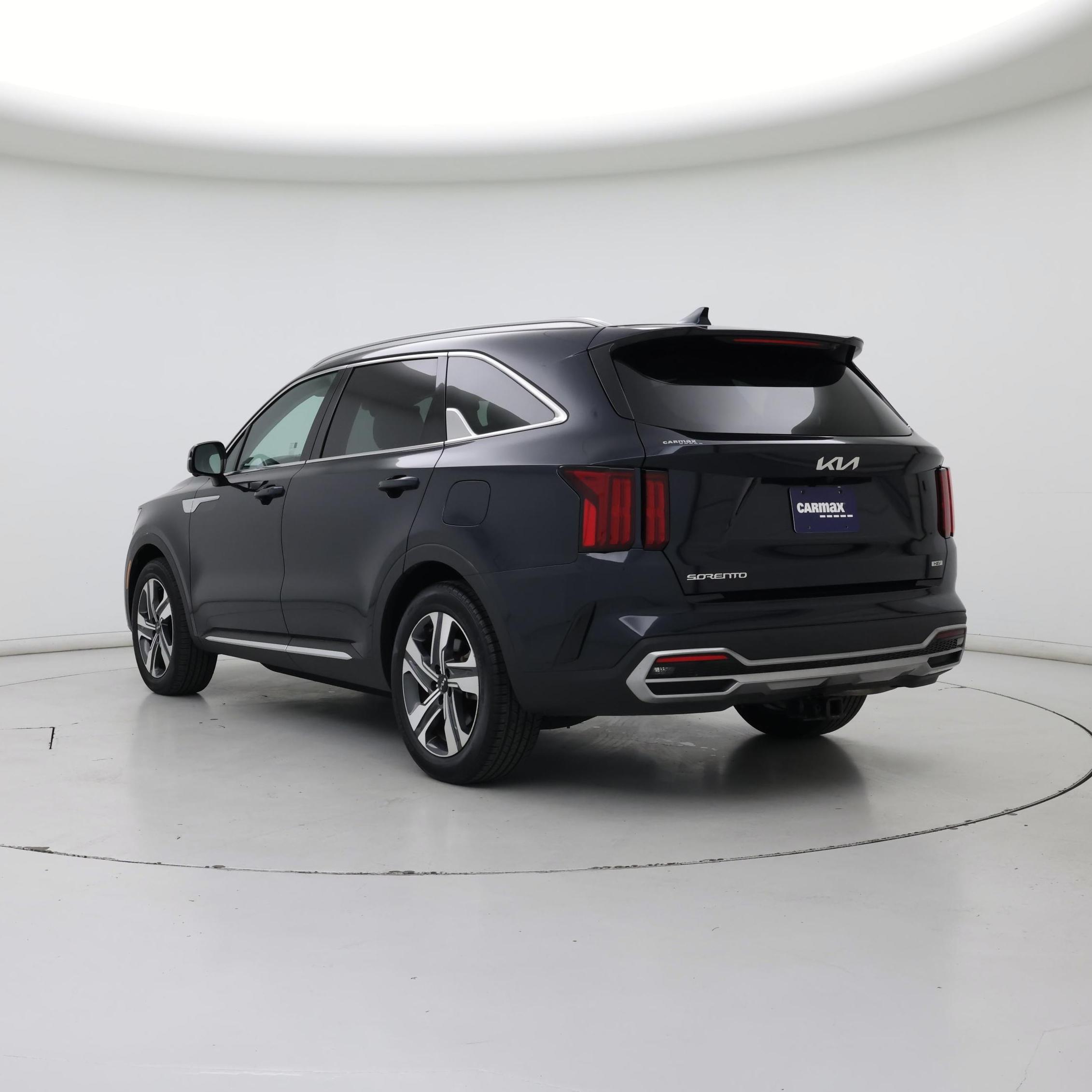 Thumbnail: 2023 Kia Sorento - 2
