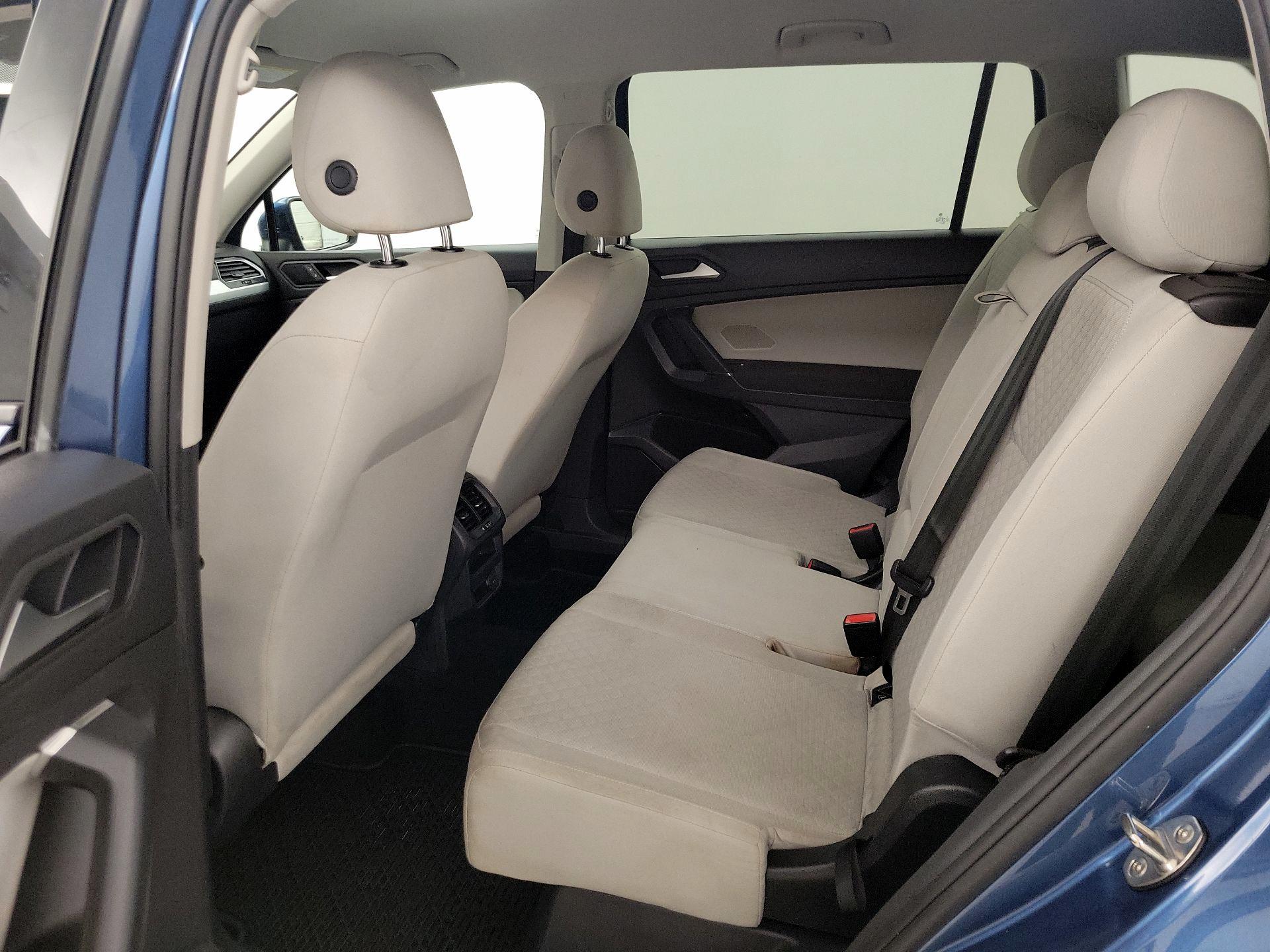 Thumbnail: 2020 Volkswagen Tiguan - 19