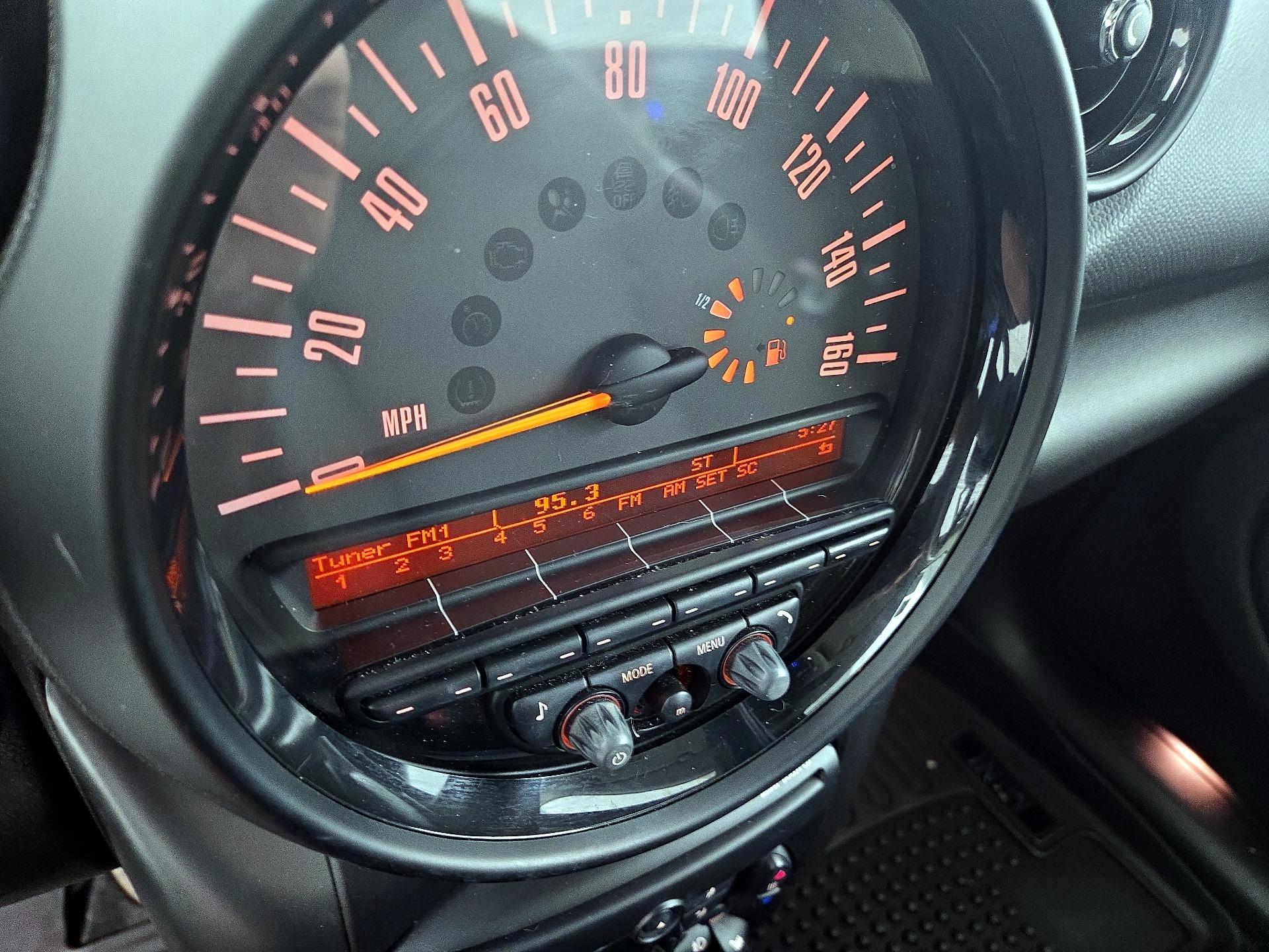 Thumbnail: 2016 MINI Cooper Countryman - 13