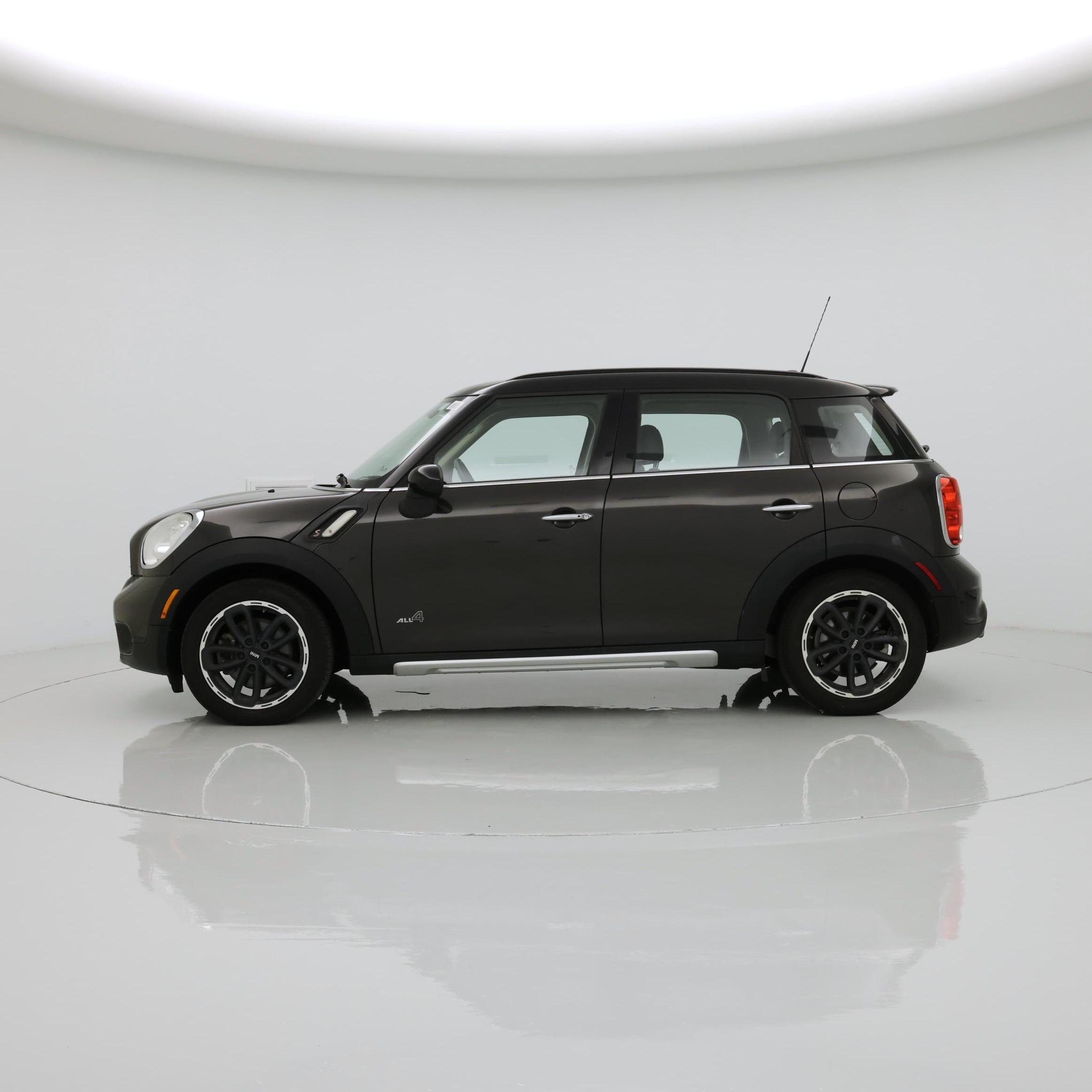 Thumbnail: 2016 MINI Cooper Countryman - 3