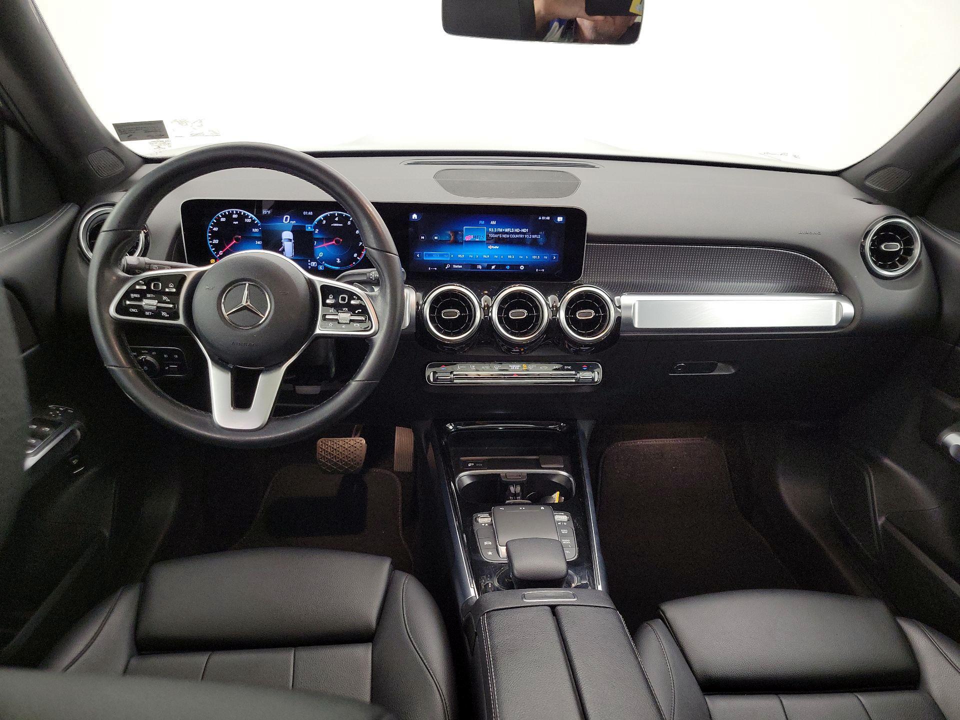 Thumbnail: 2021 Mercedes-Benz GLB - 9