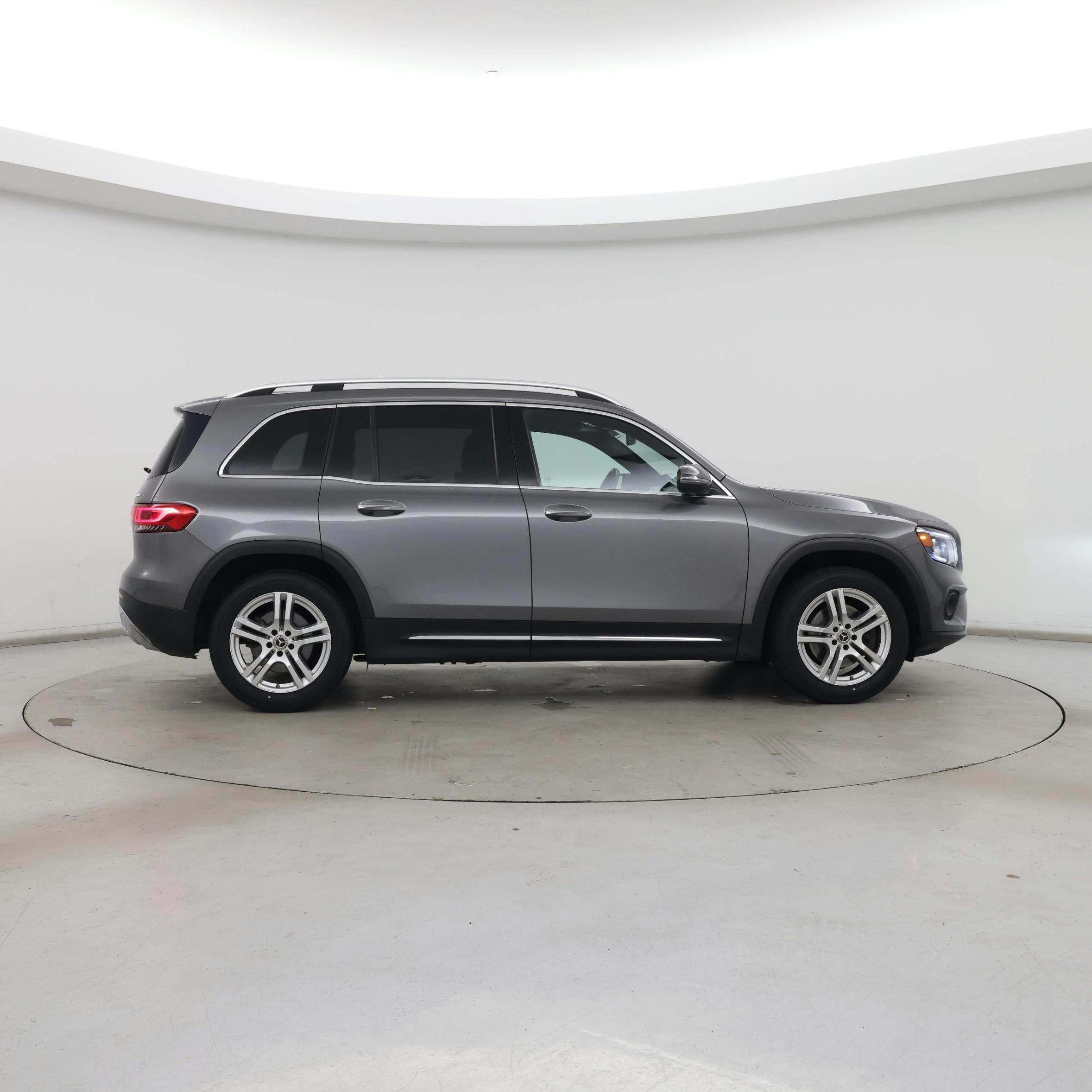 Thumbnail: 2021 Mercedes-Benz GLB - 7