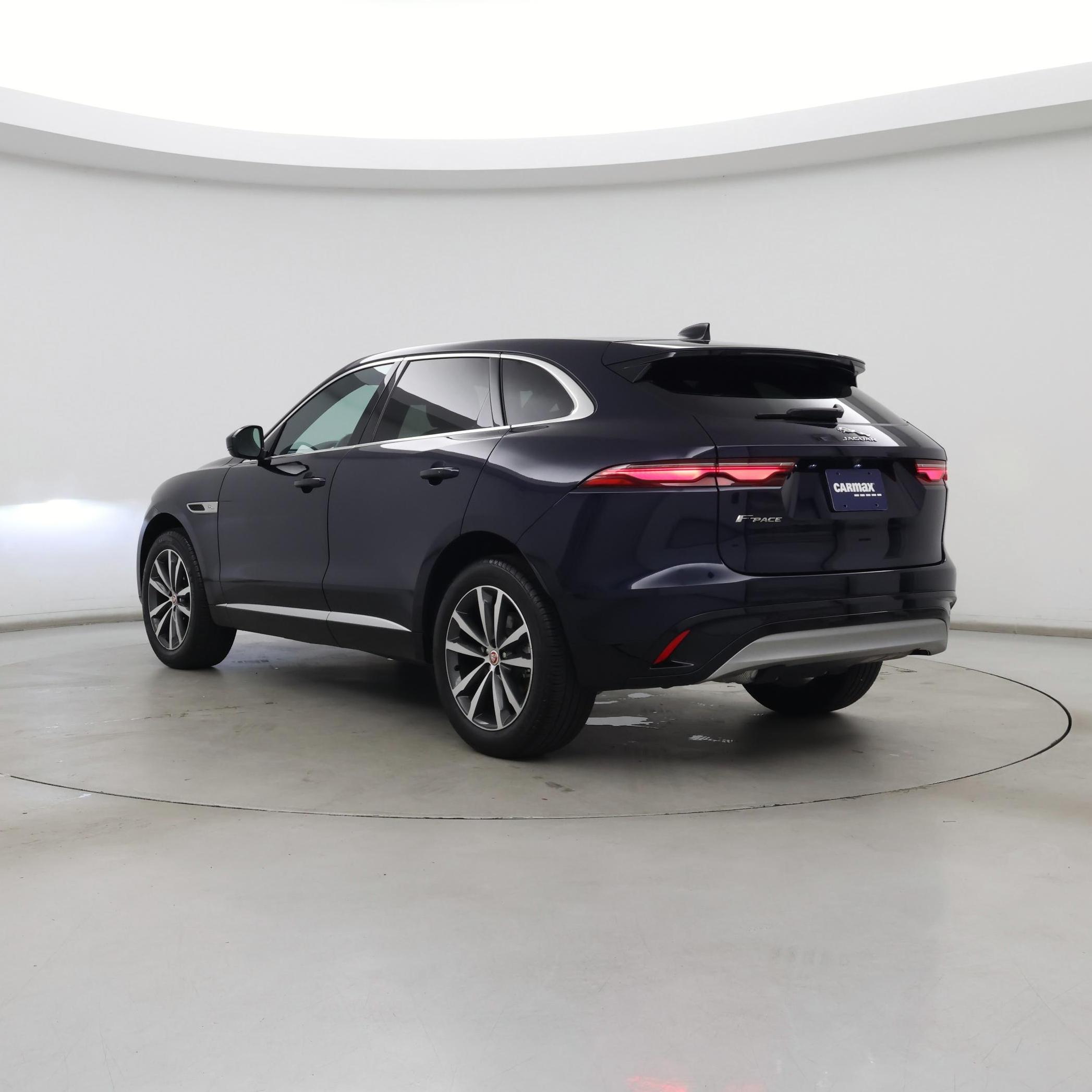 Thumbnail: 2022 Jaguar F-Pace - 2