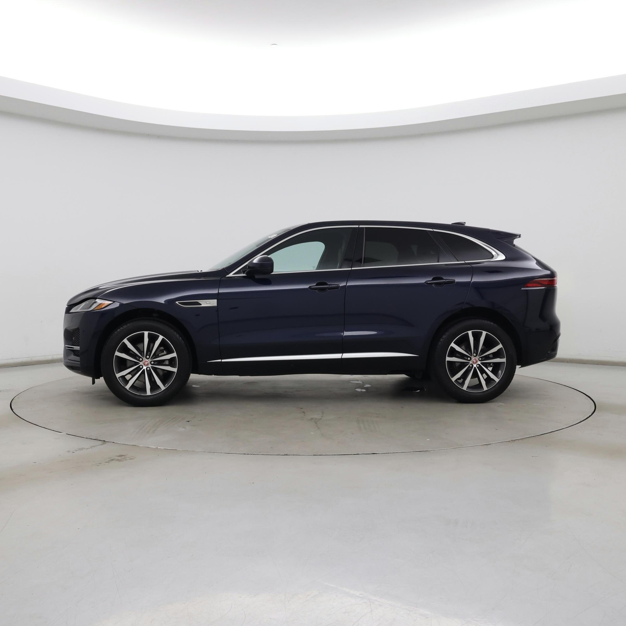 Thumbnail: 2022 Jaguar F-Pace - 3