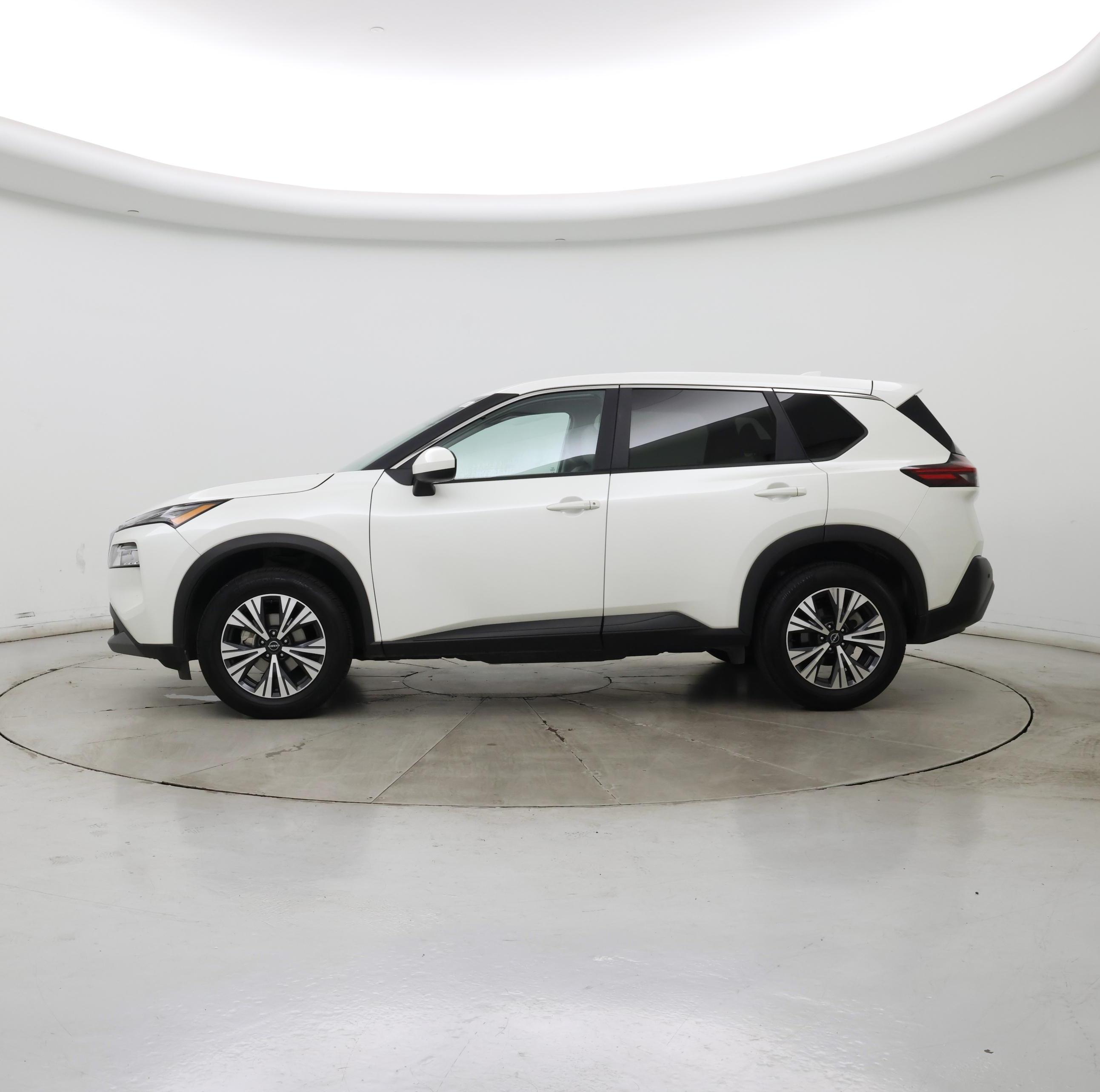 Thumbnail: 2023 Nissan Rogue - 3