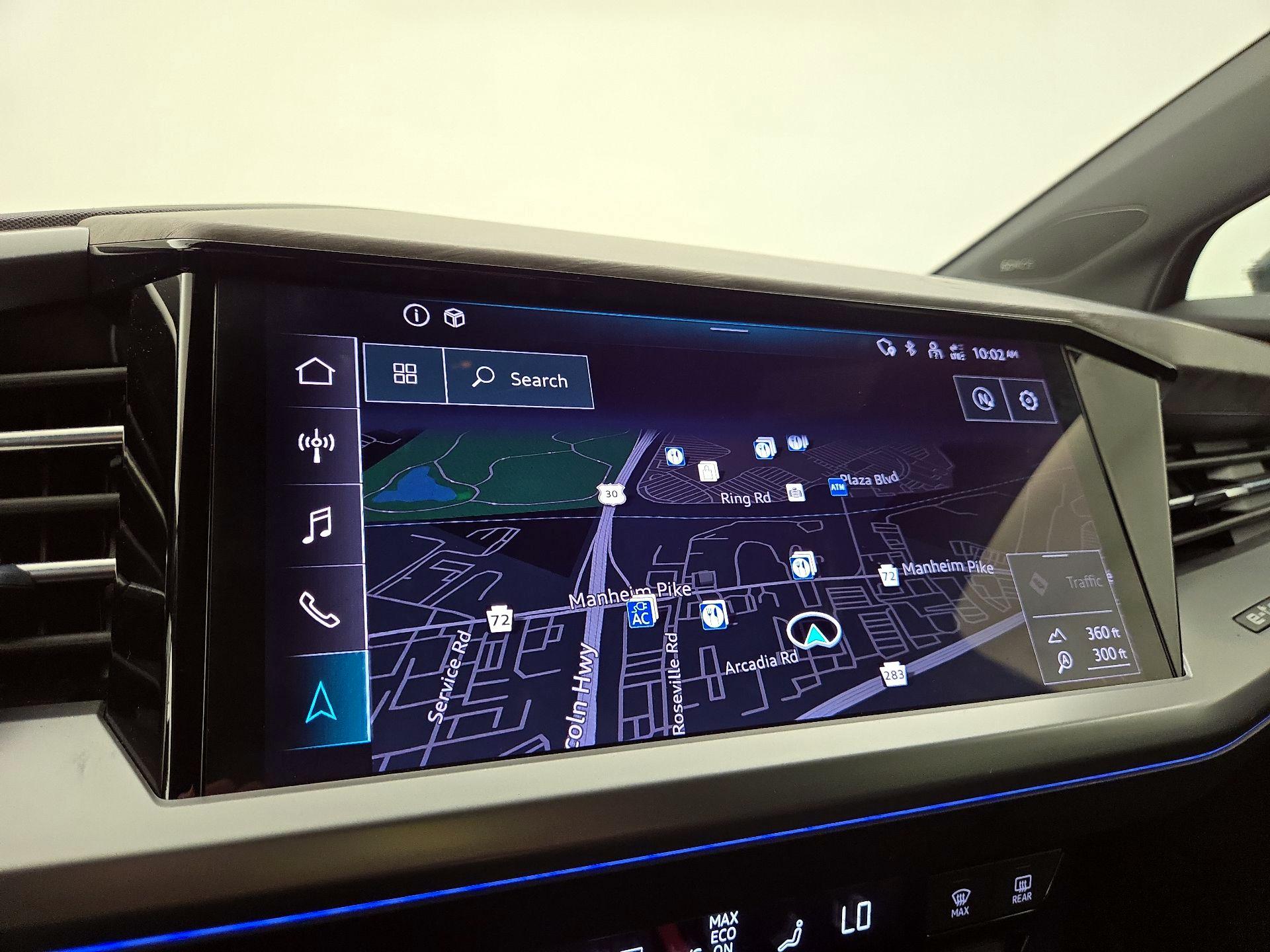 Thumbnail: 2023 Audi Q4 e-tron - 14