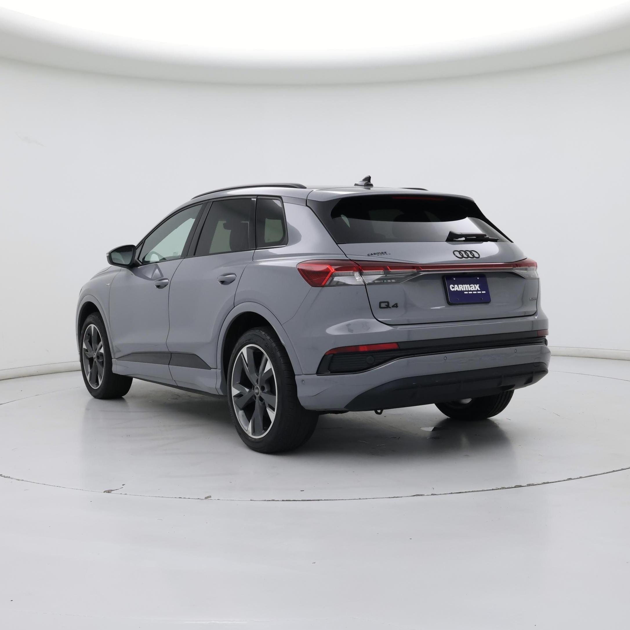Thumbnail: 2023 Audi Q4 e-tron - 2