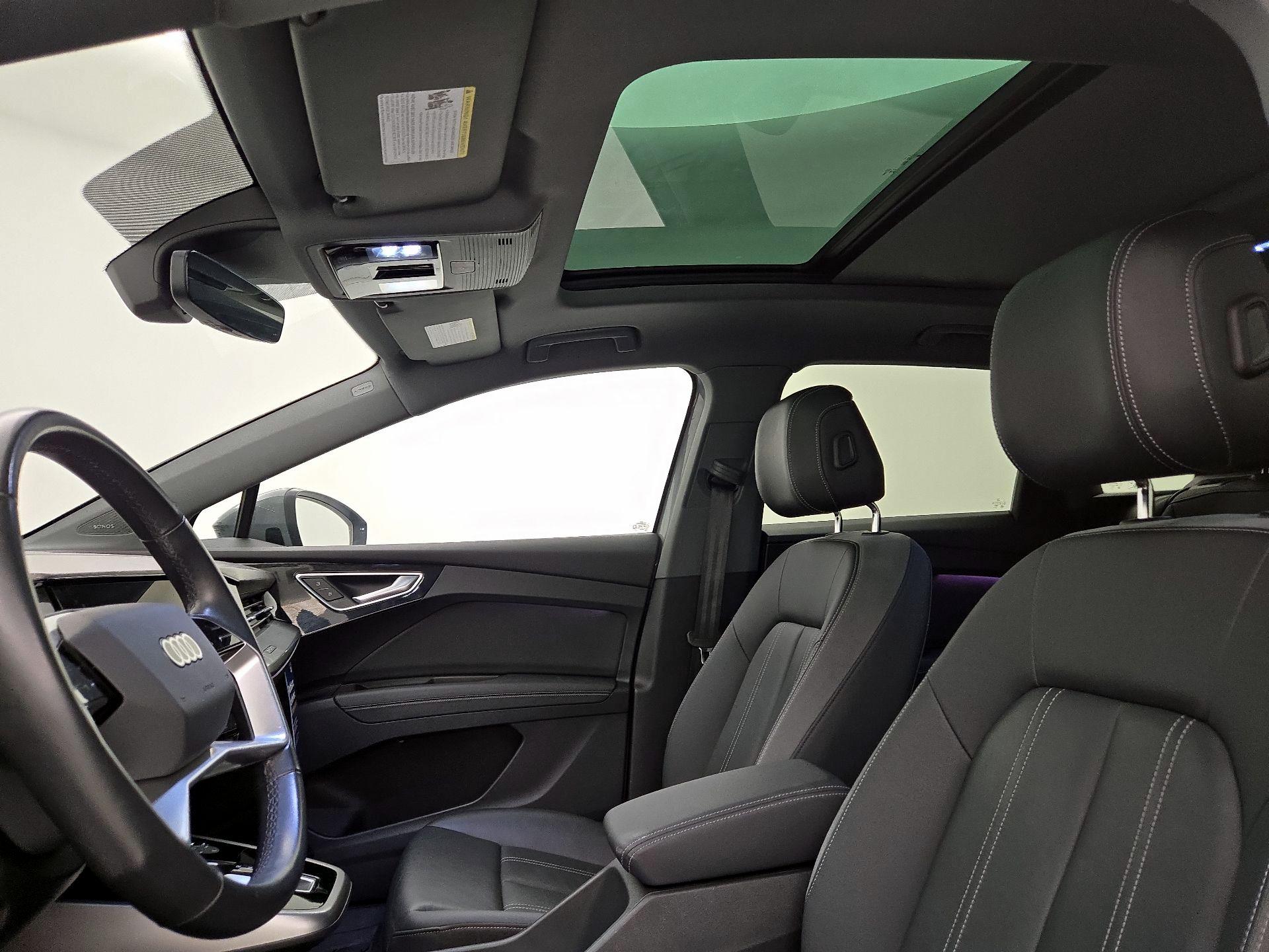 Thumbnail: 2023 Audi Q4 e-tron - 20