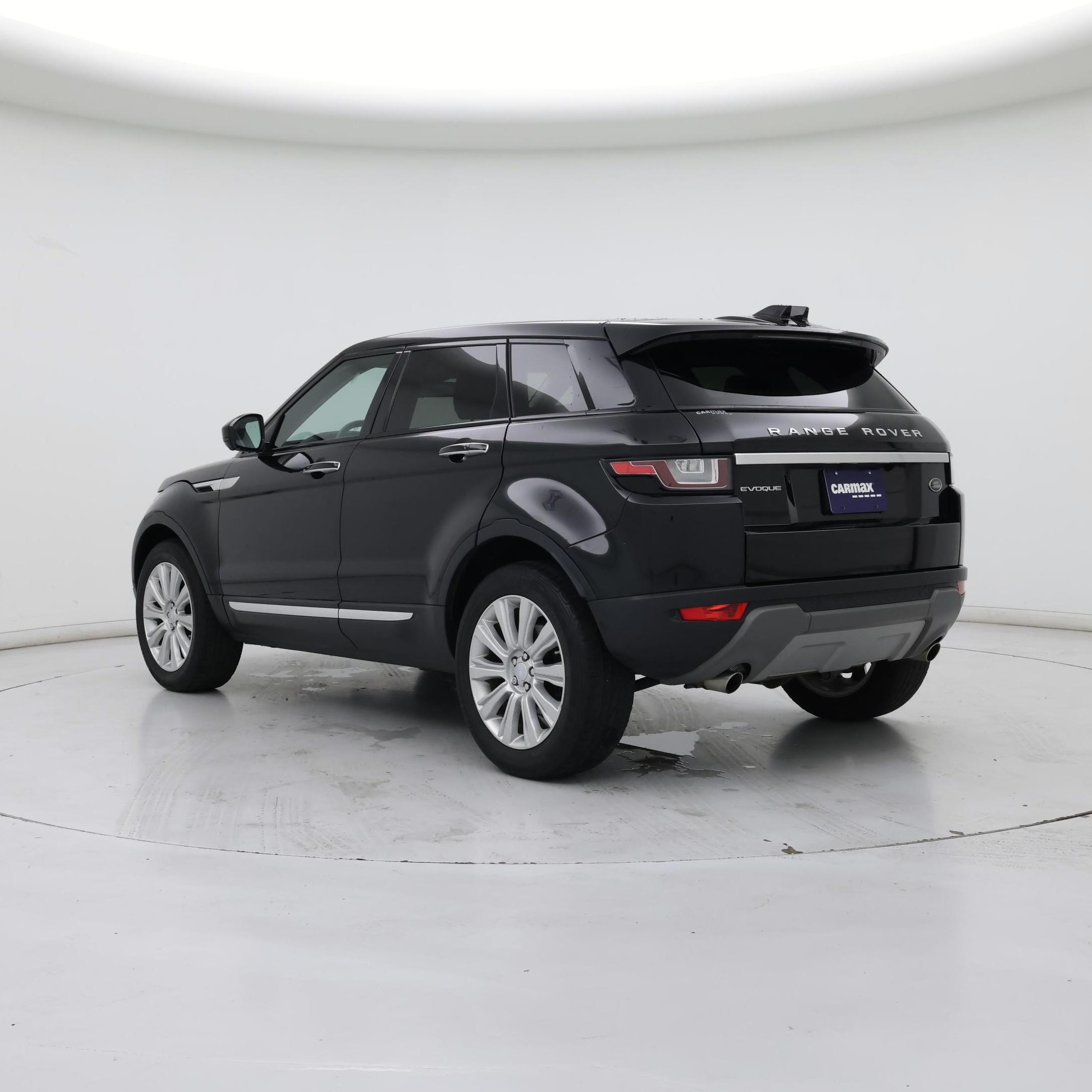 Thumbnail: 2019 Land Rover Range Rover Evoque - 2