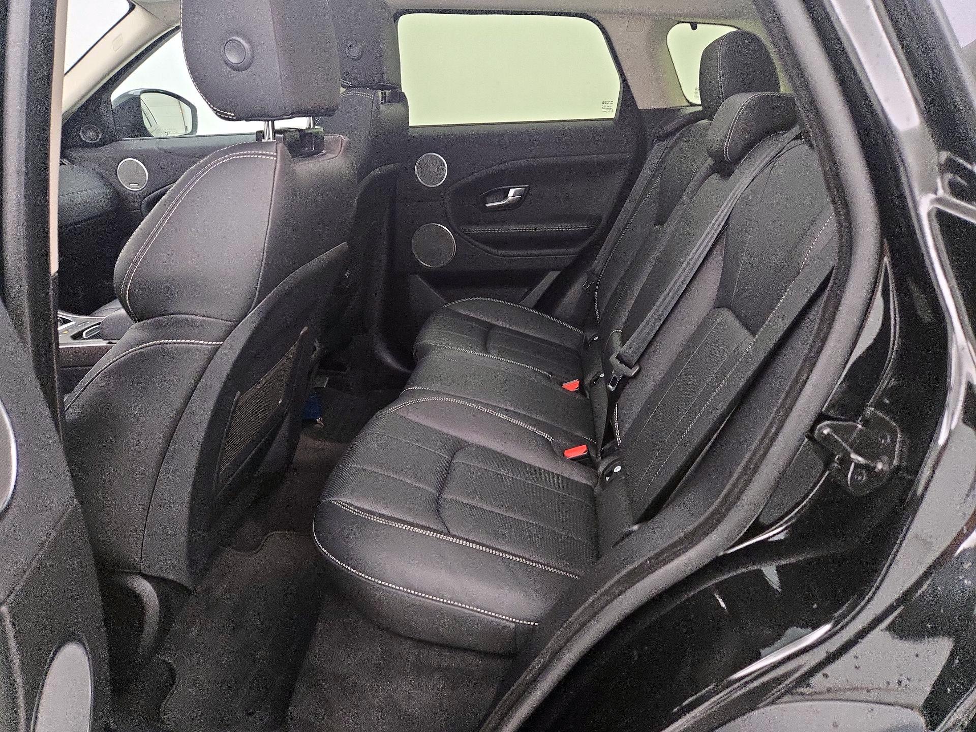 Thumbnail: 2019 Land Rover Range Rover Evoque - 19
