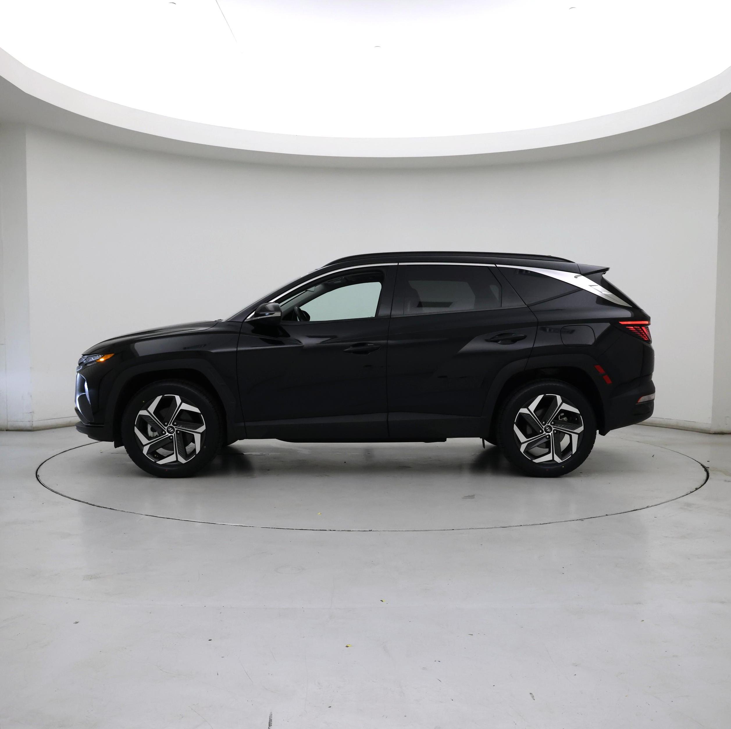 Thumbnail: 2022 Hyundai Tucson - 3