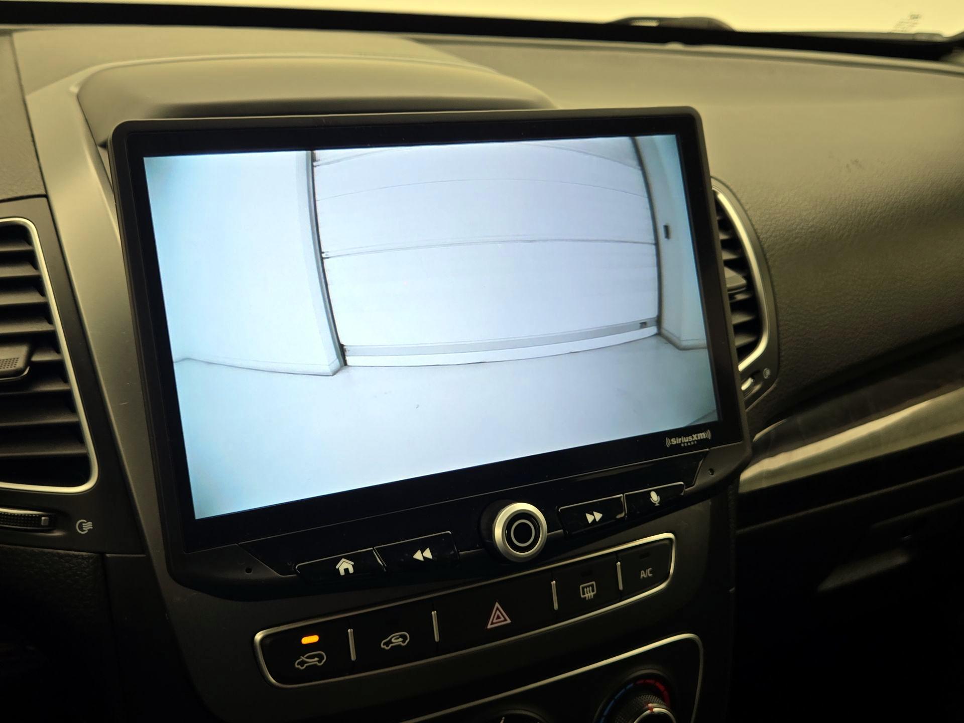 Thumbnail: 2014 Kia Sorento - 14
