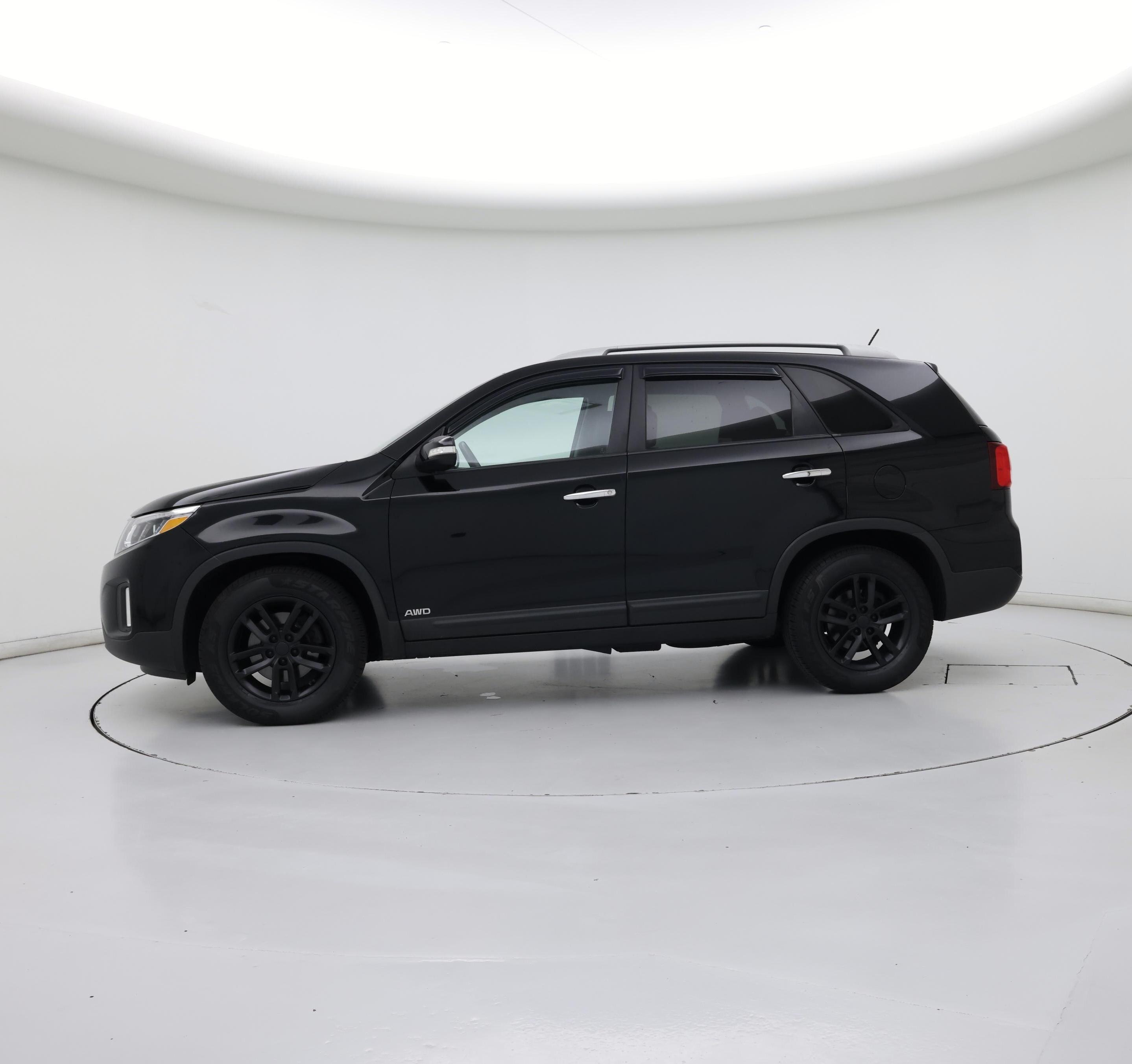 Thumbnail: 2014 Kia Sorento - 3