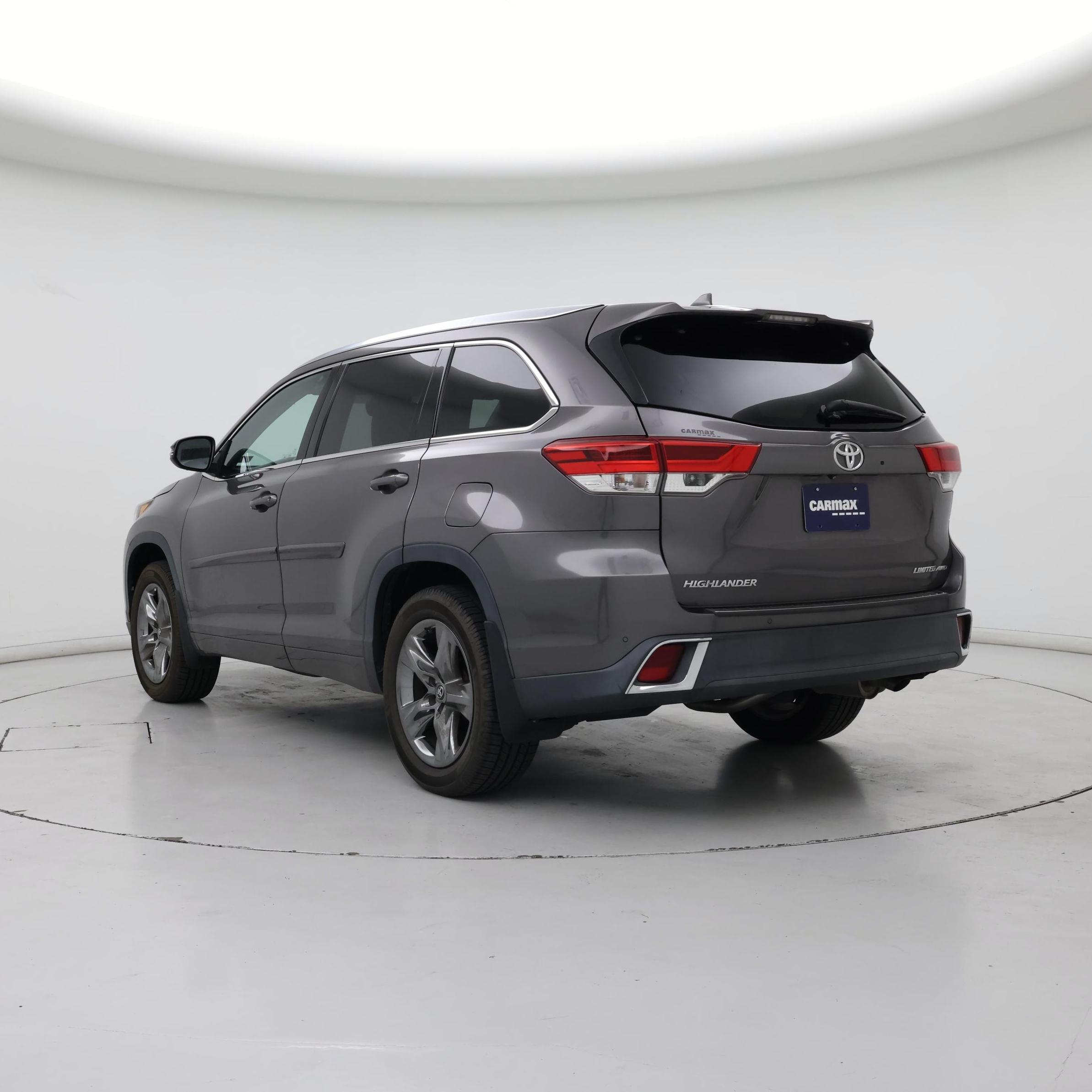Thumbnail: 2017 Toyota Highlander - 2