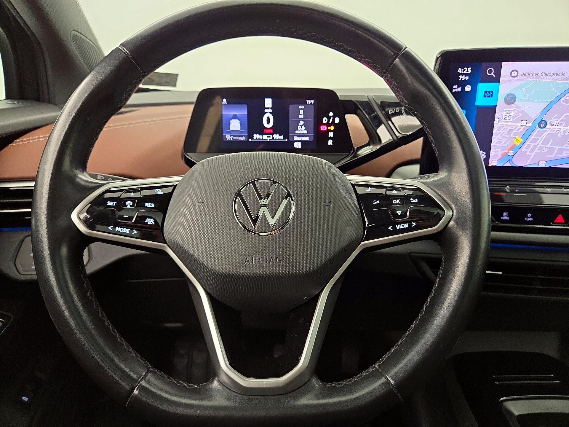 Thumbnail: 2021 Volkswagen ID.4 - 10