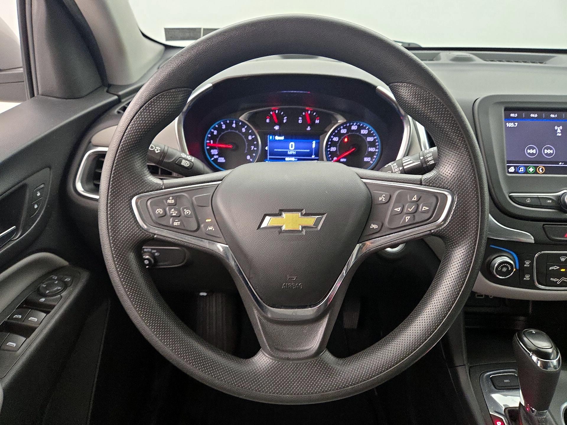 Thumbnail: 2021 Chevrolet Equinox - 10
