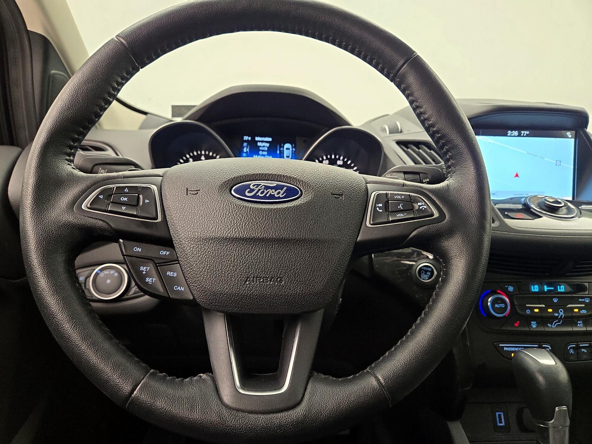 Thumbnail: 2017 Ford Escape - 10