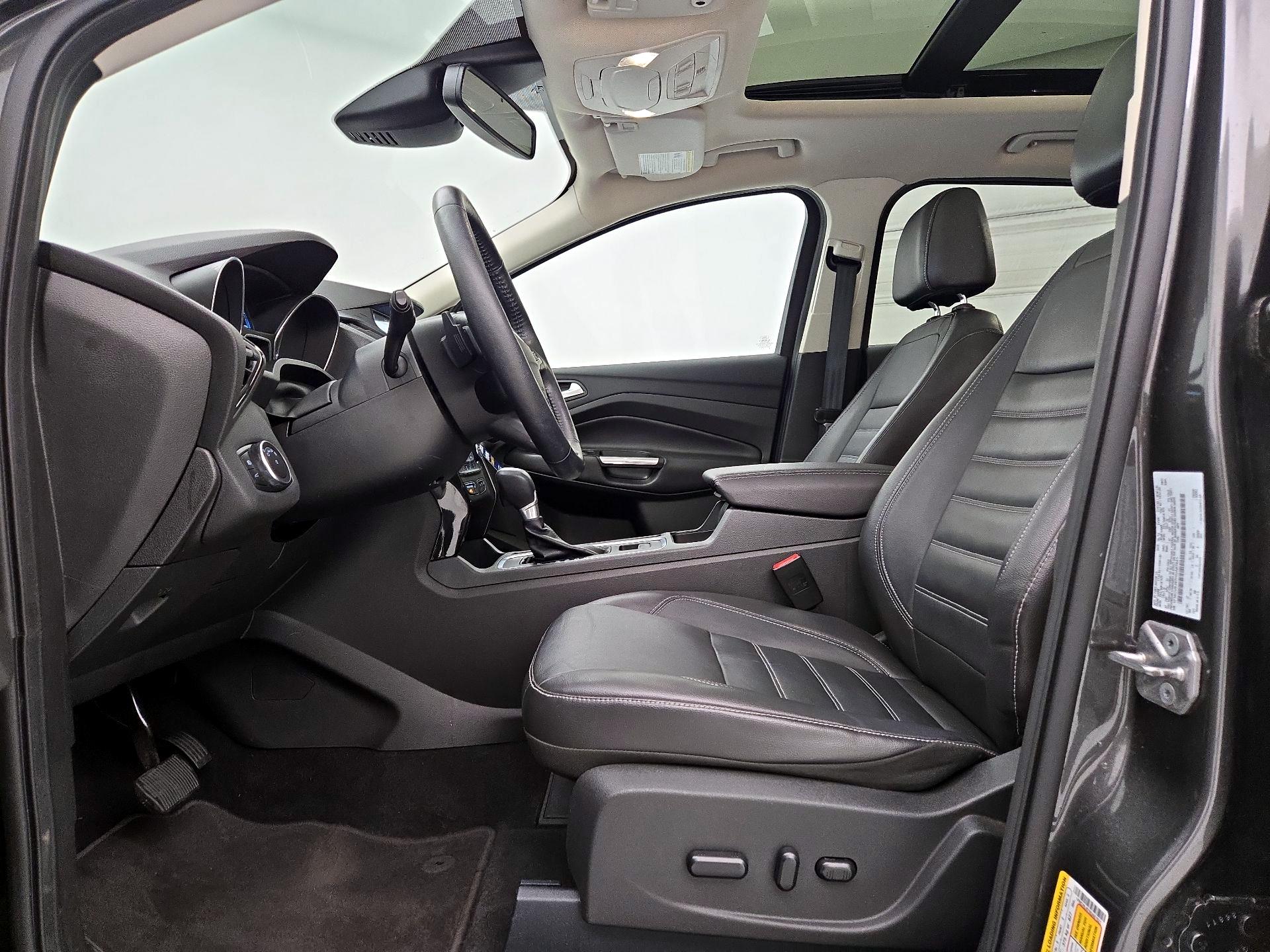 Thumbnail: 2017 Ford Escape - 11