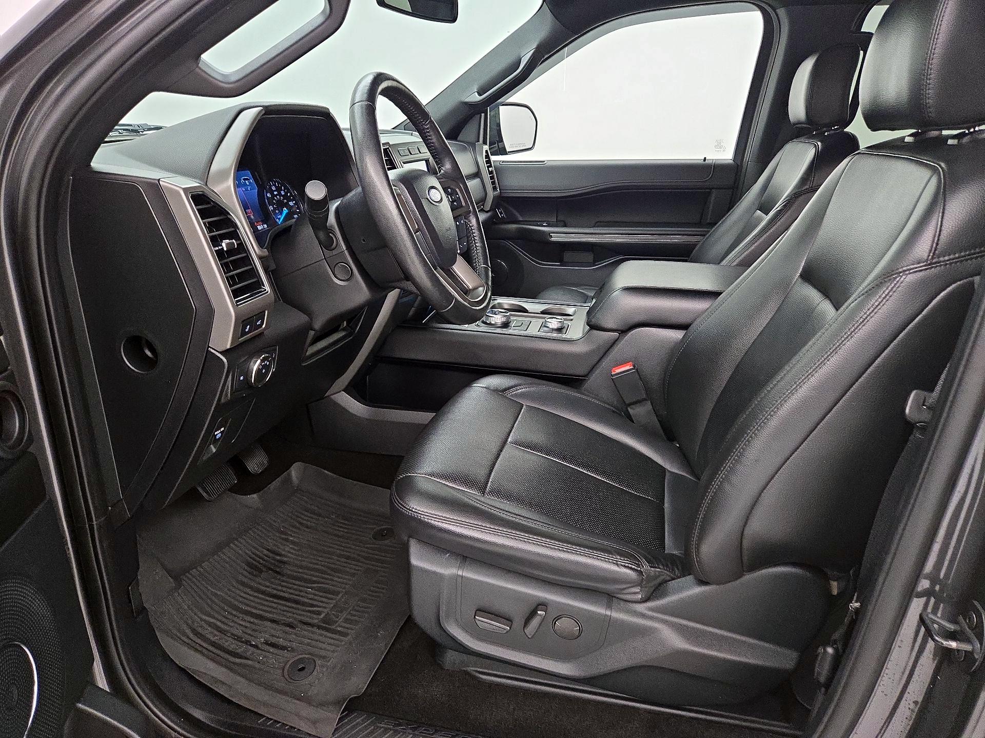 Thumbnail: 2020 Ford Expedition - 11