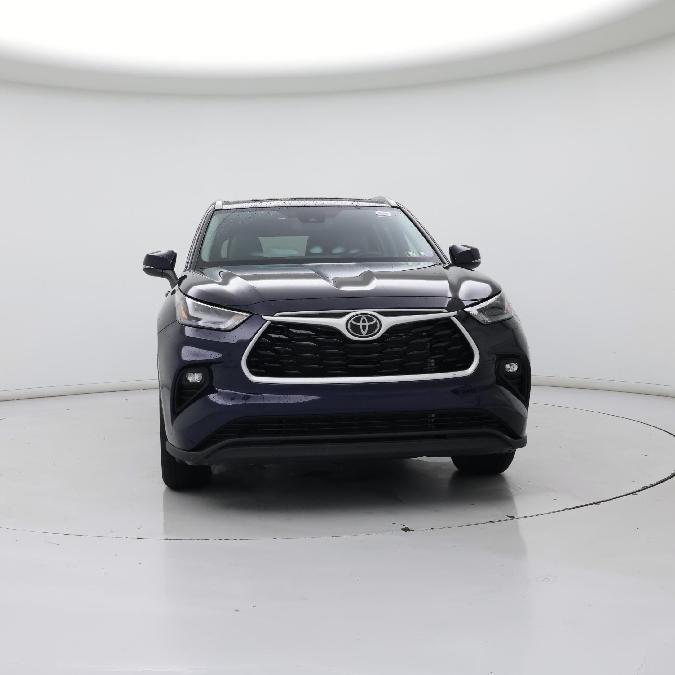 Thumbnail: 2023 Toyota Highlander - 5