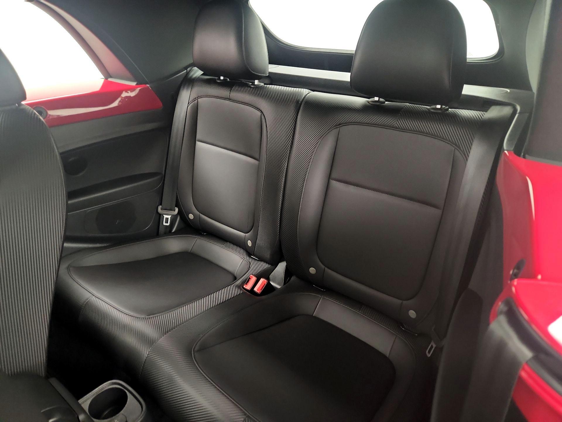 Thumbnail: 2019 Volkswagen Beetle - 20