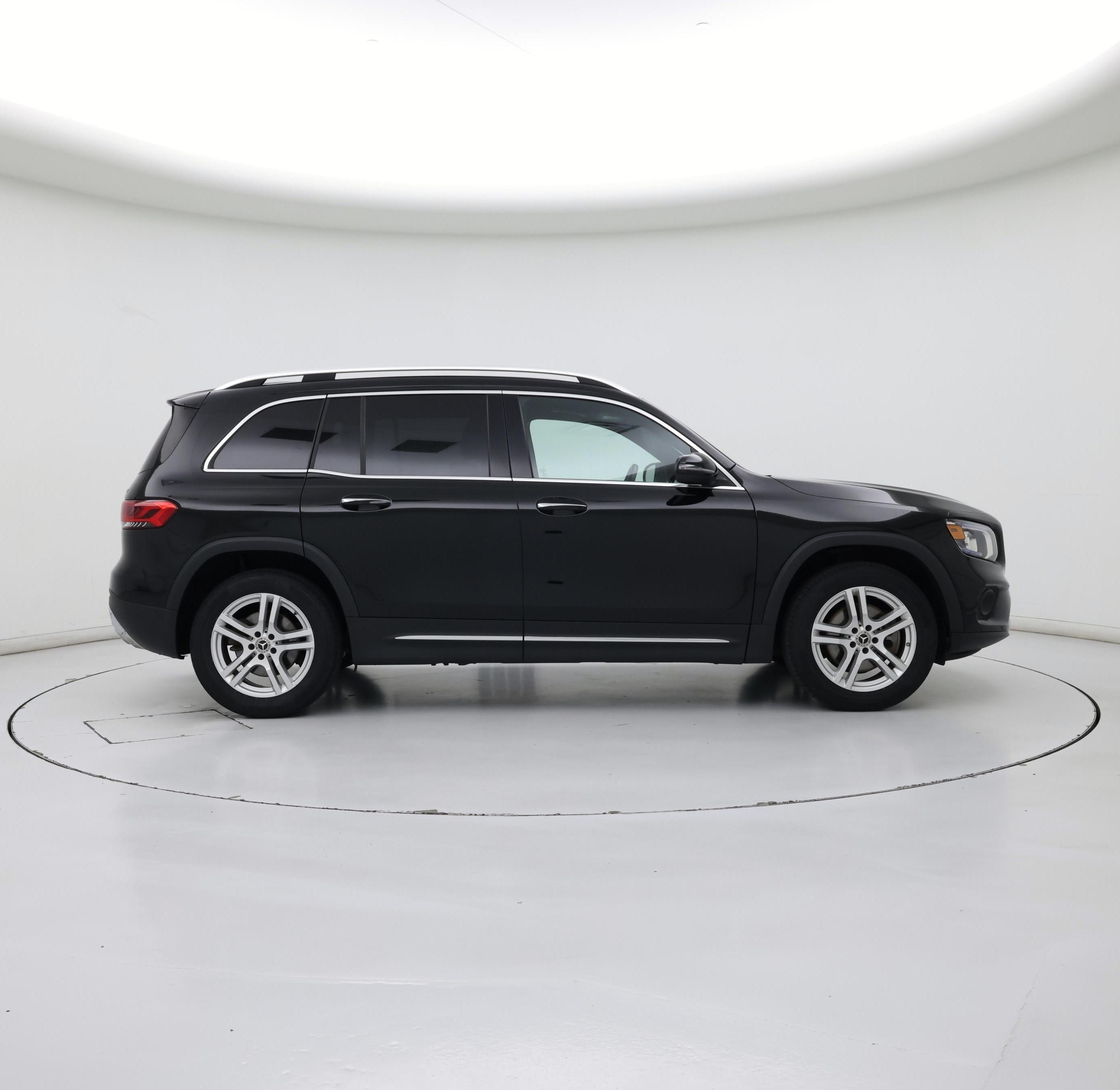 Thumbnail: 2023 Mercedes-Benz GLB - 7