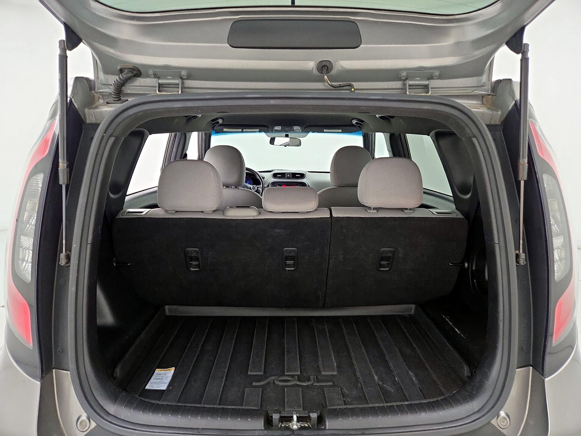Thumbnail: 2016 Kia Soul - 18
