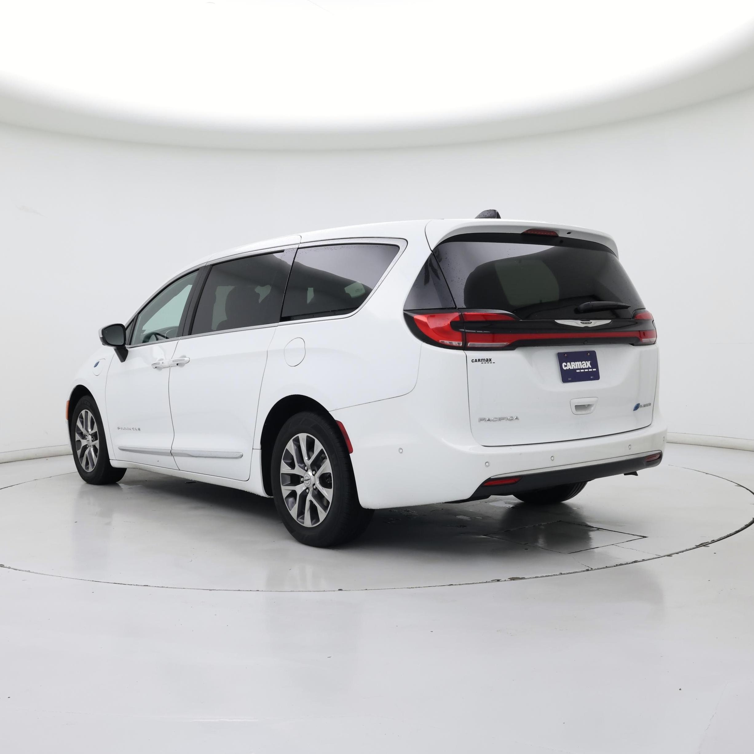 Thumbnail: 2023 Chrysler Pacifica - 2