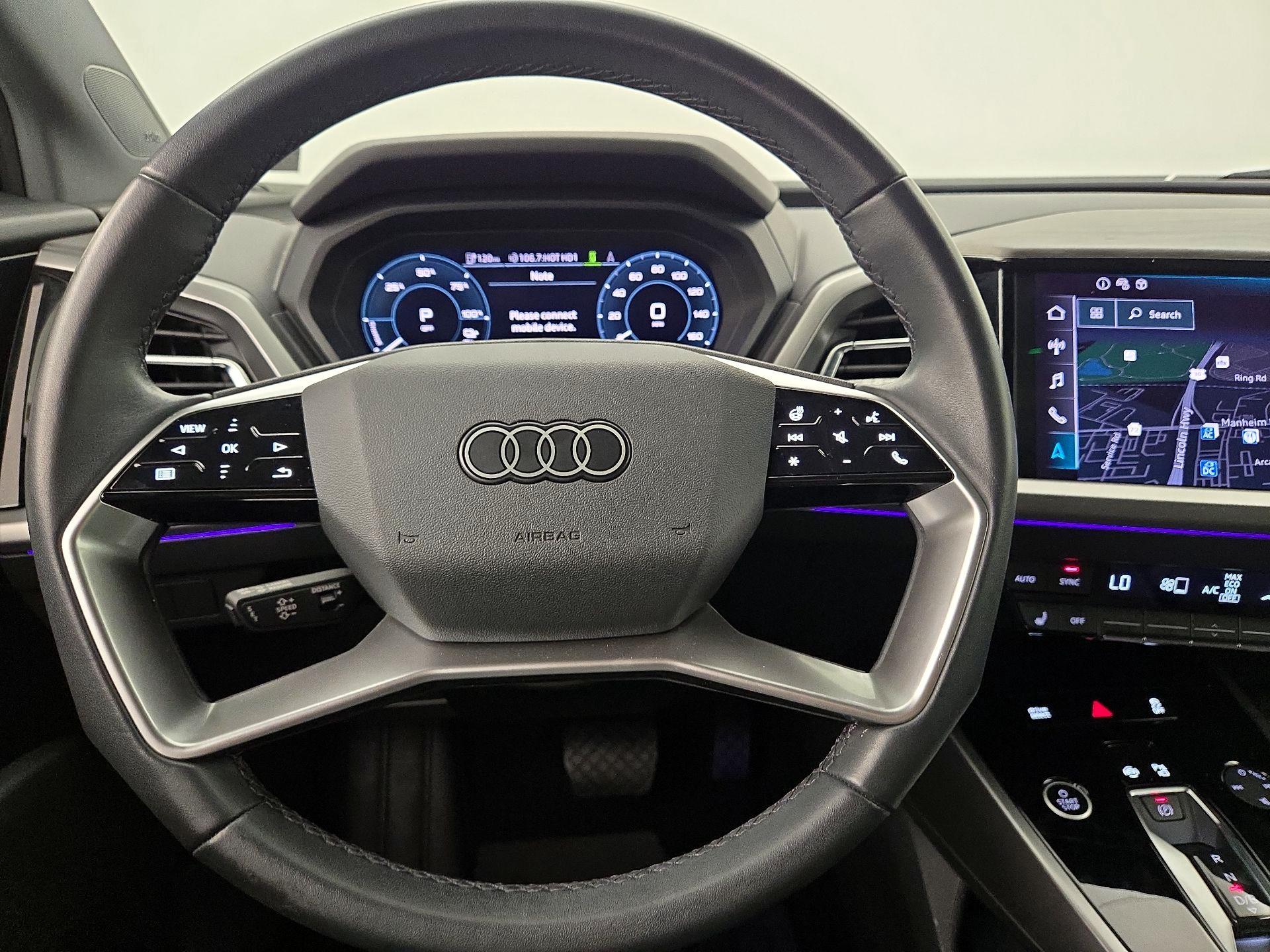 Thumbnail: 2023 Audi Q4 e-tron - 10