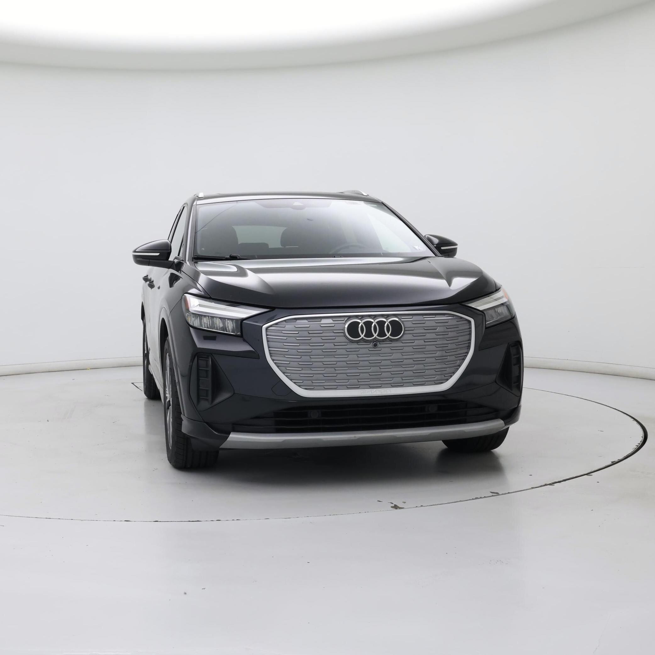 Thumbnail: 2023 Audi Q4 e-tron - 5