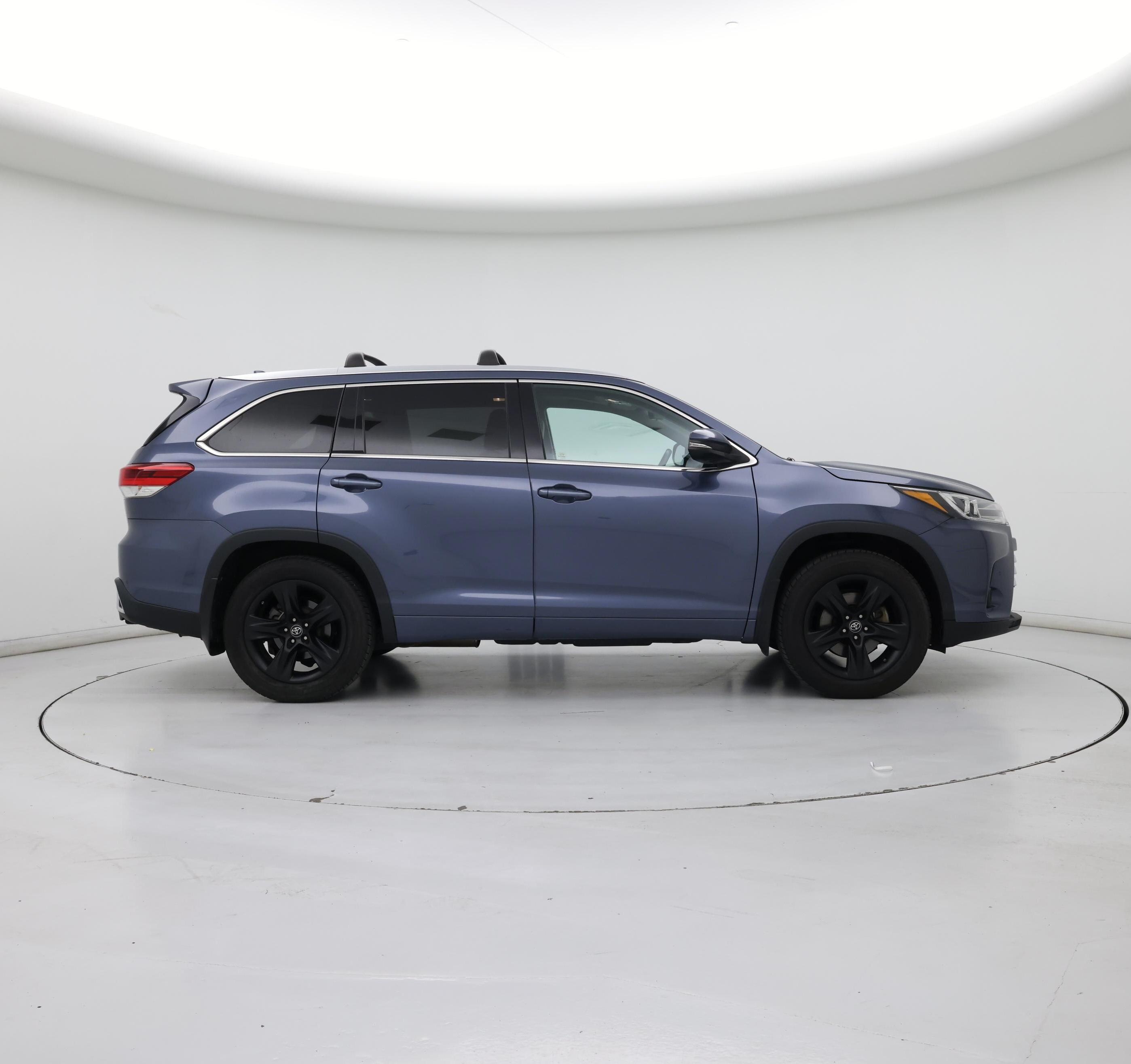Thumbnail: 2018 Toyota Highlander - 7