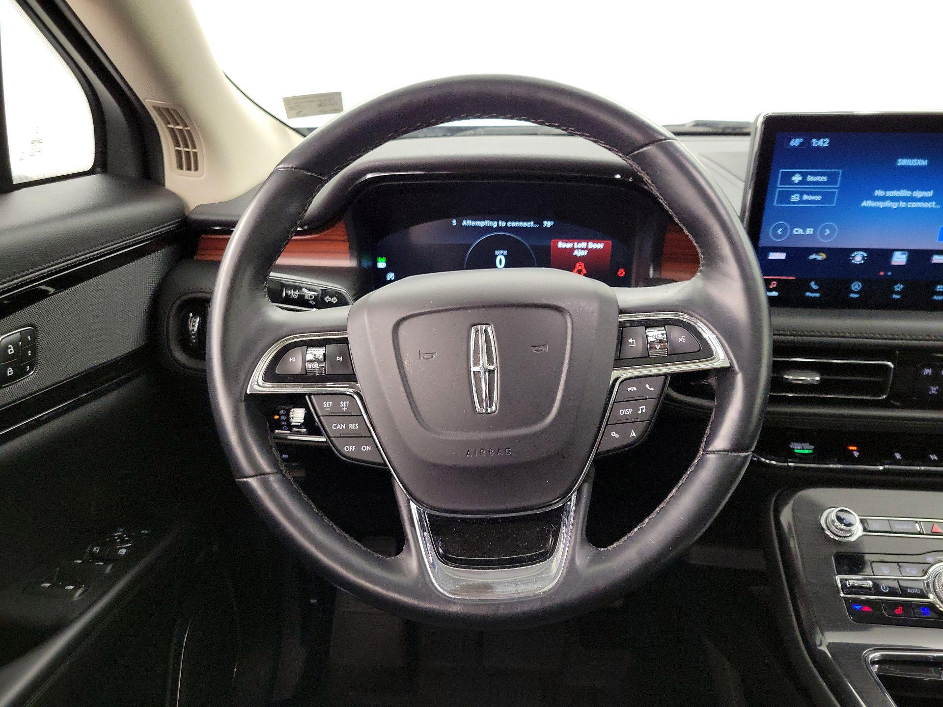 Thumbnail: 2023 Lincoln Nautilus - 10