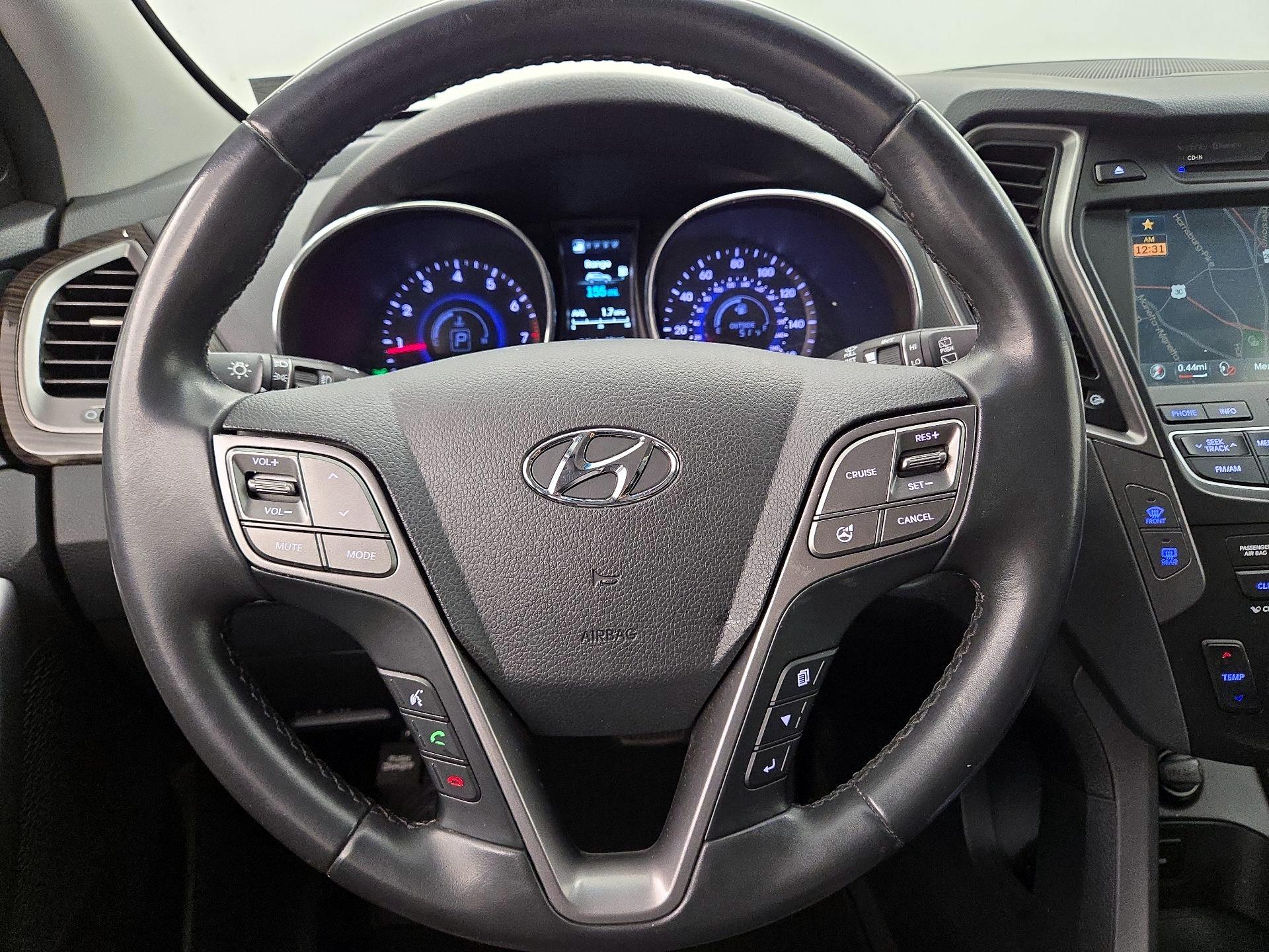 Thumbnail: 2014 Hyundai Santa Fe - 10