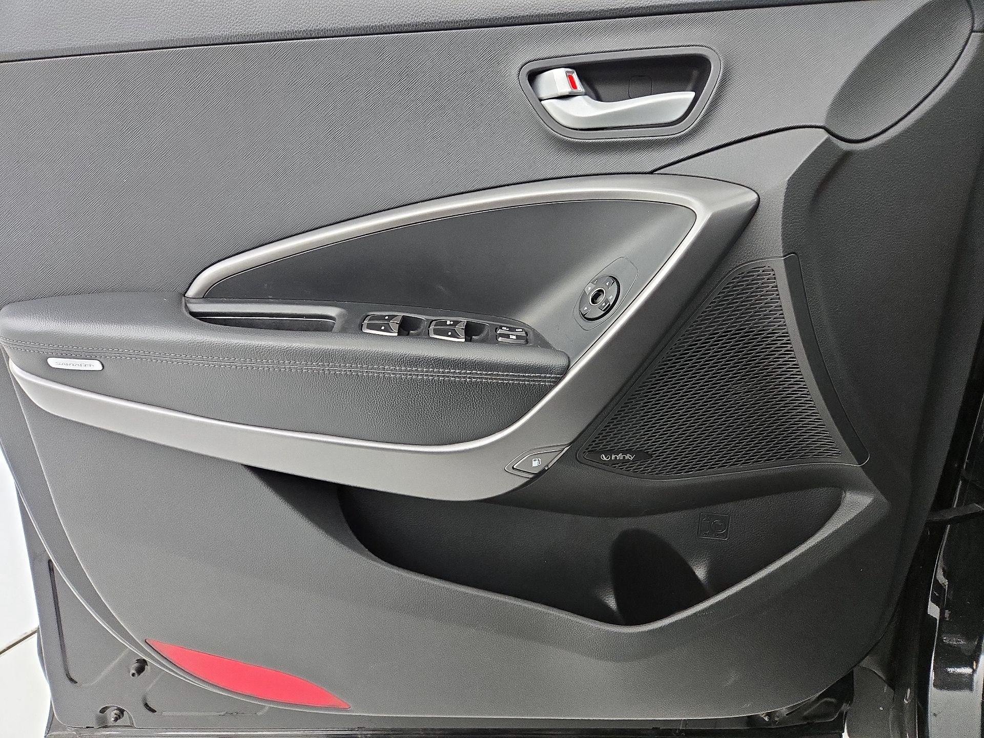 Thumbnail: 2014 Hyundai Santa Fe - 12