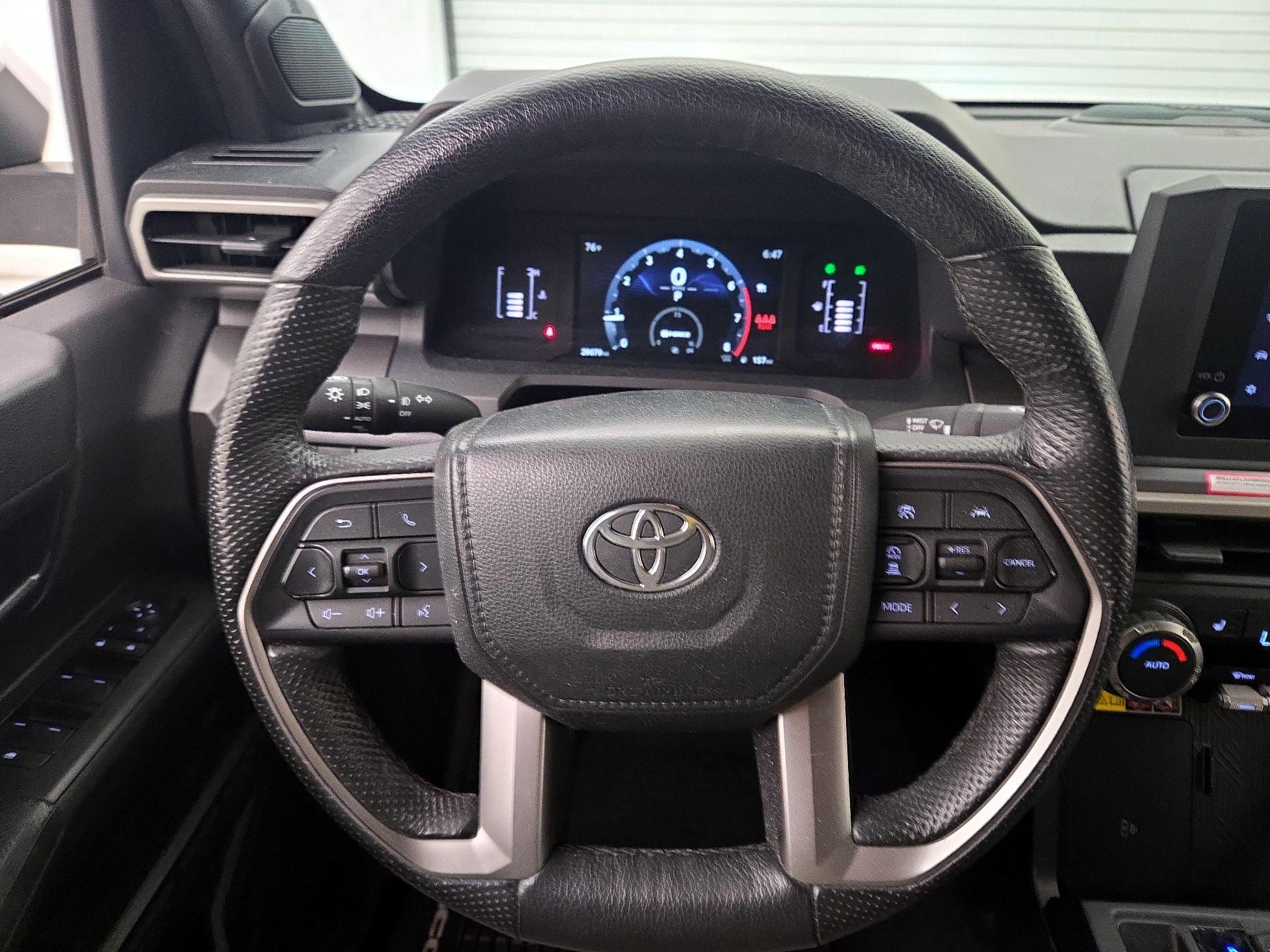 Thumbnail: 2024 Toyota Tacoma - 10