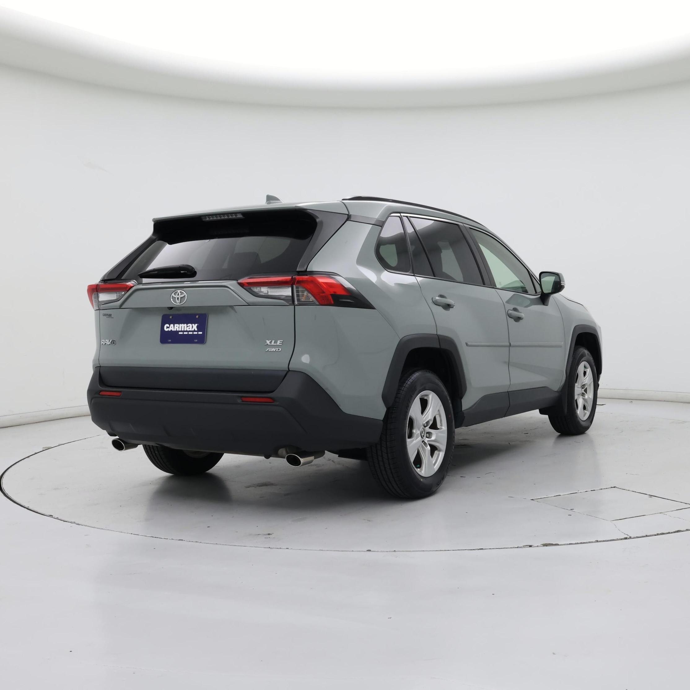 Thumbnail: 2020 Toyota RAV4 - 8