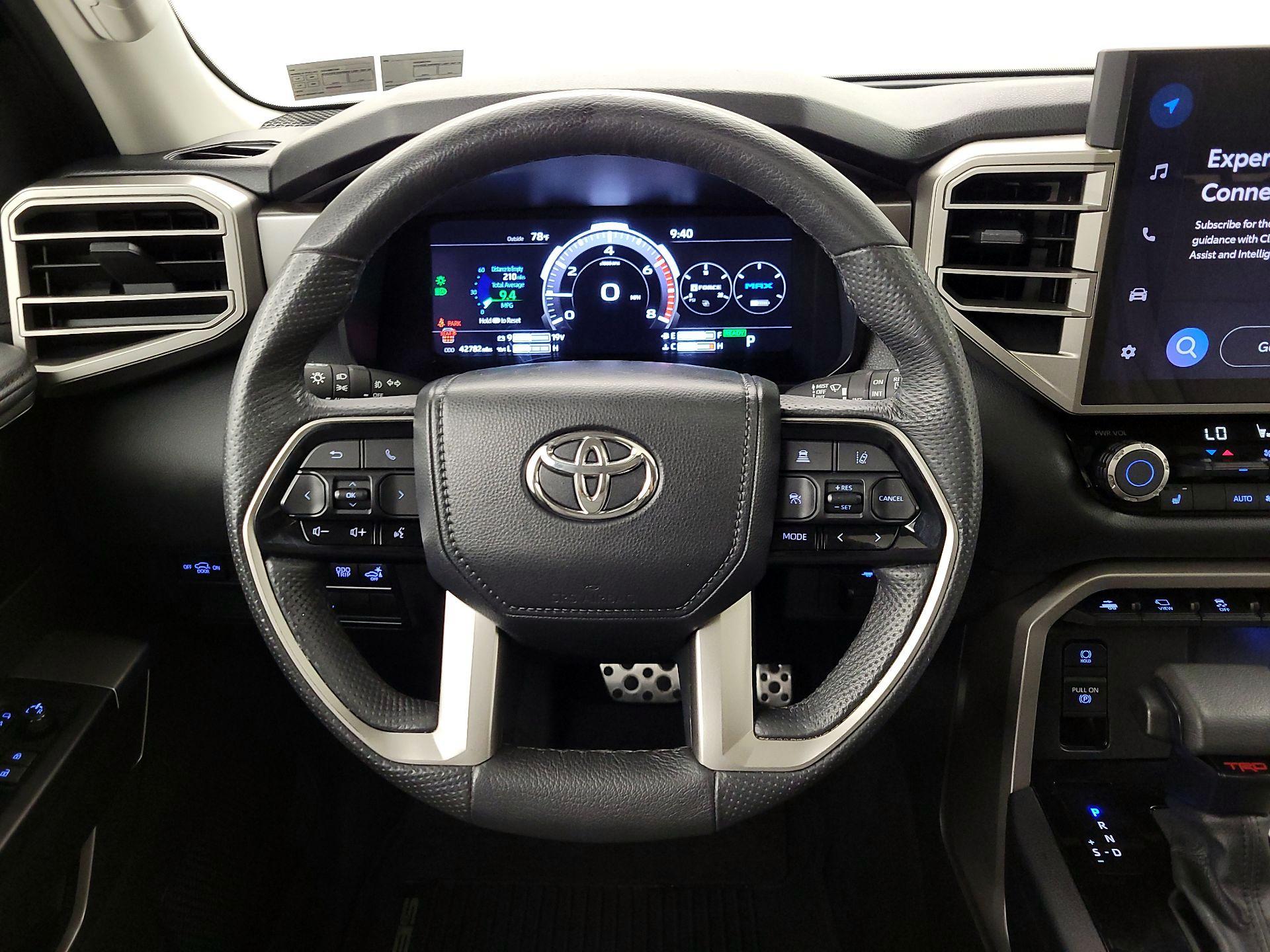 Thumbnail: 2024 Toyota Sequoia - 10