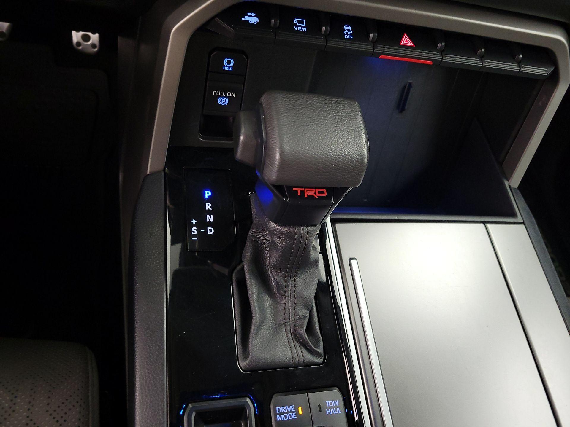 Thumbnail: 2024 Toyota Sequoia - 17