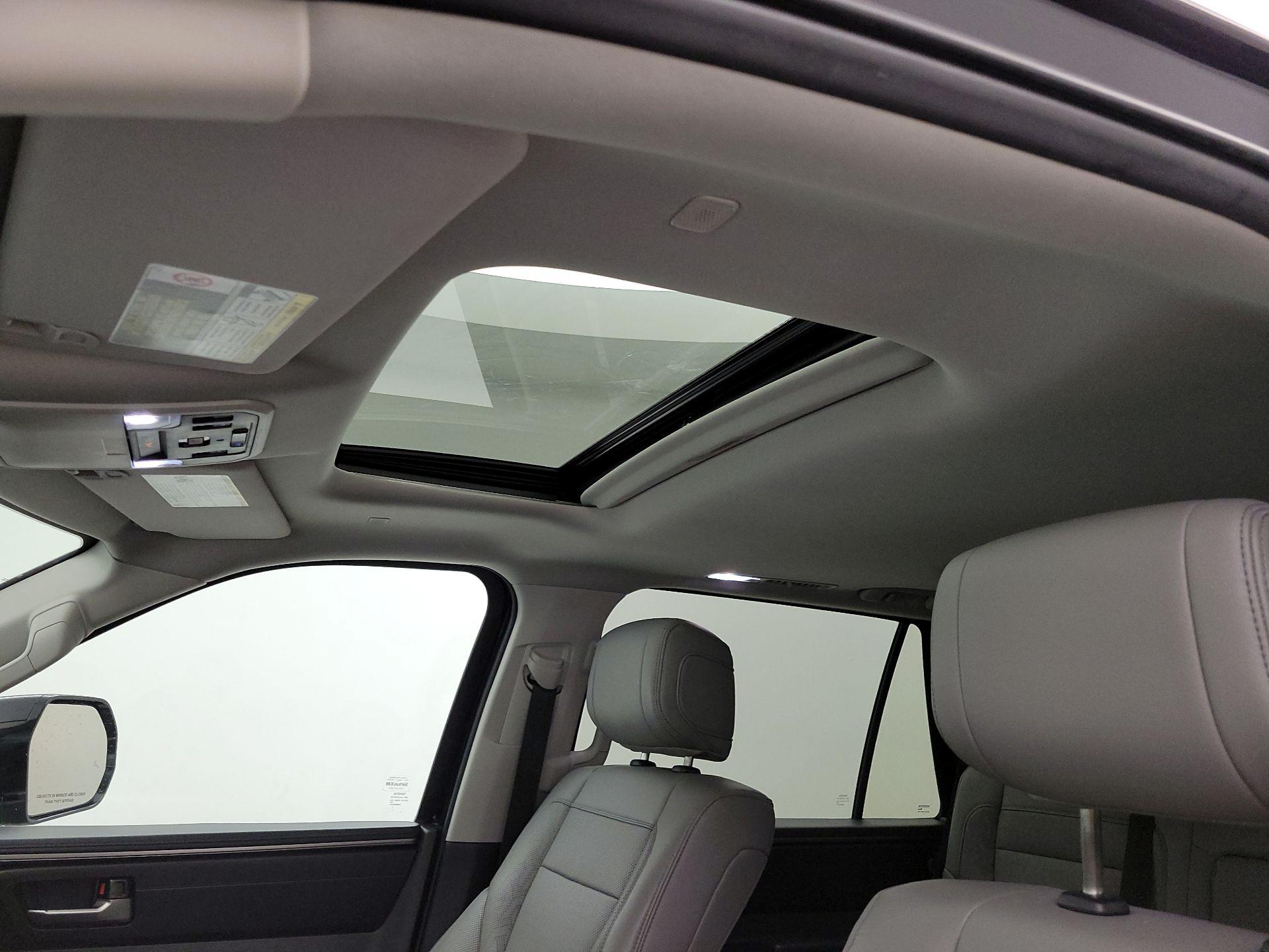 Thumbnail: 2024 Toyota Sequoia - 19