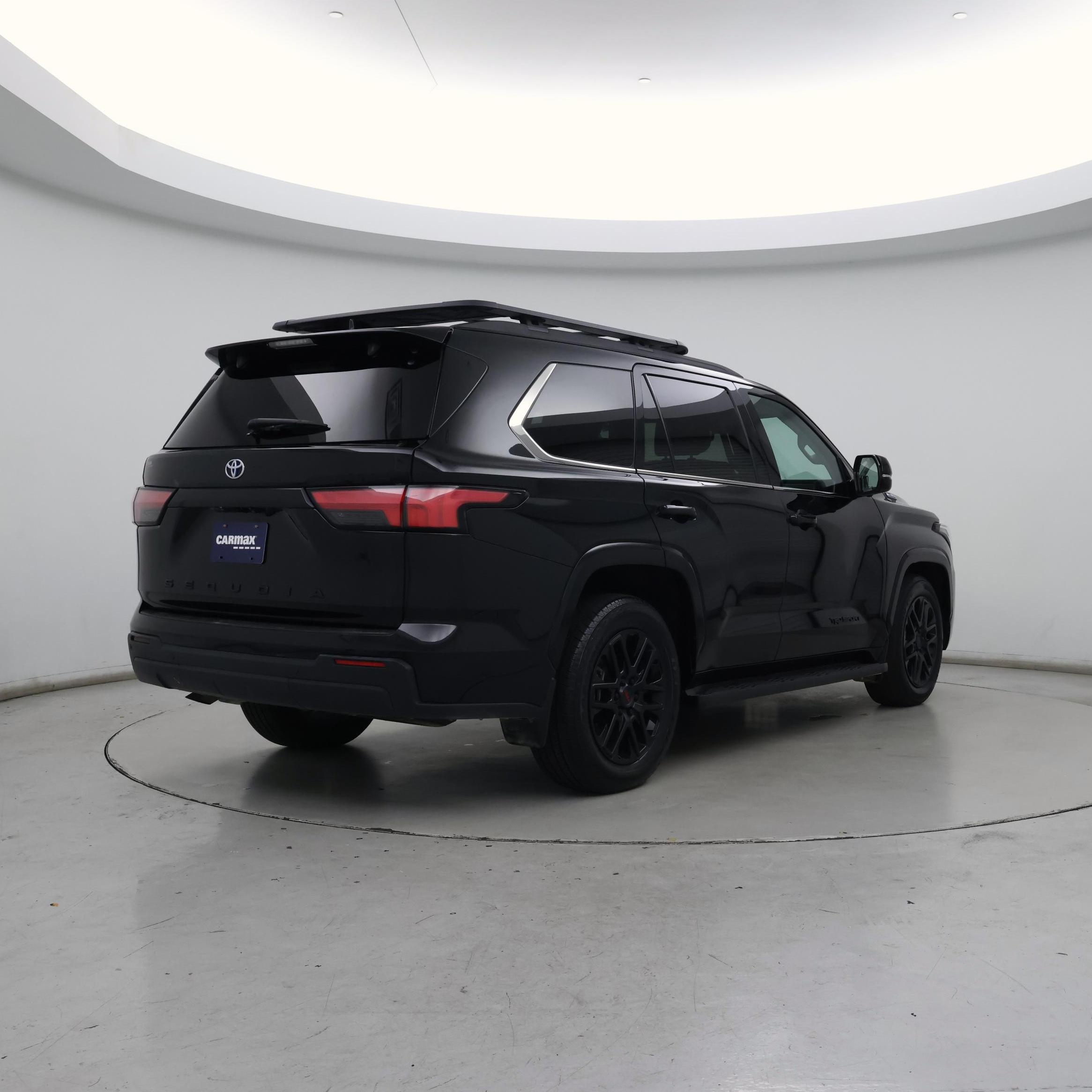 Thumbnail: 2024 Toyota Sequoia - 8